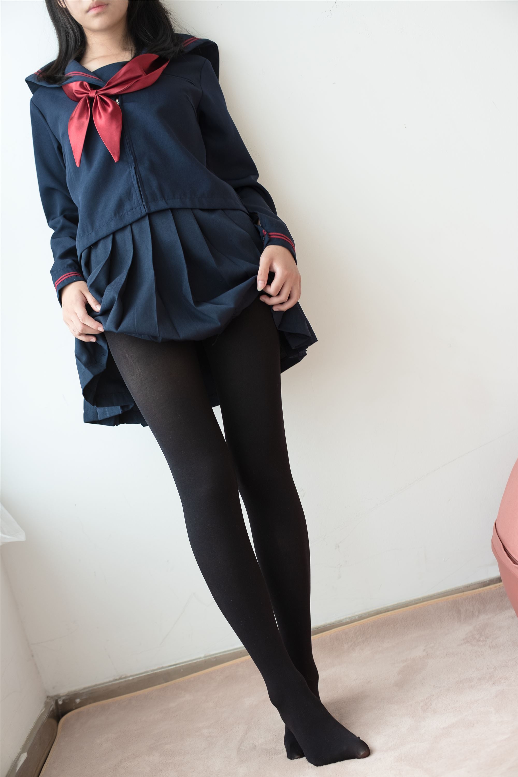 [森萝财团]萝莉丝足写真BETA-024