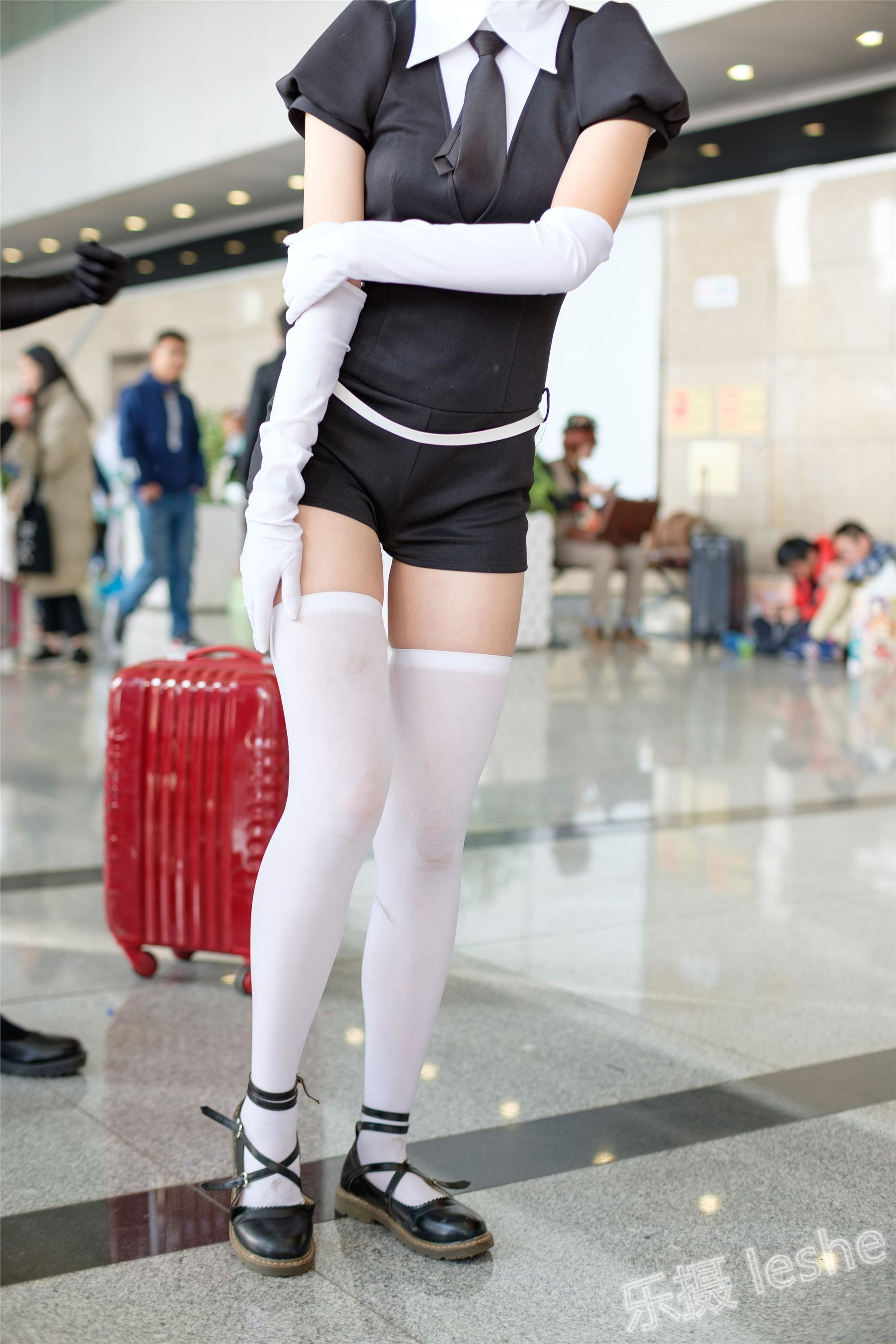 [森萝财团]萝莉丝足写真 Free-007