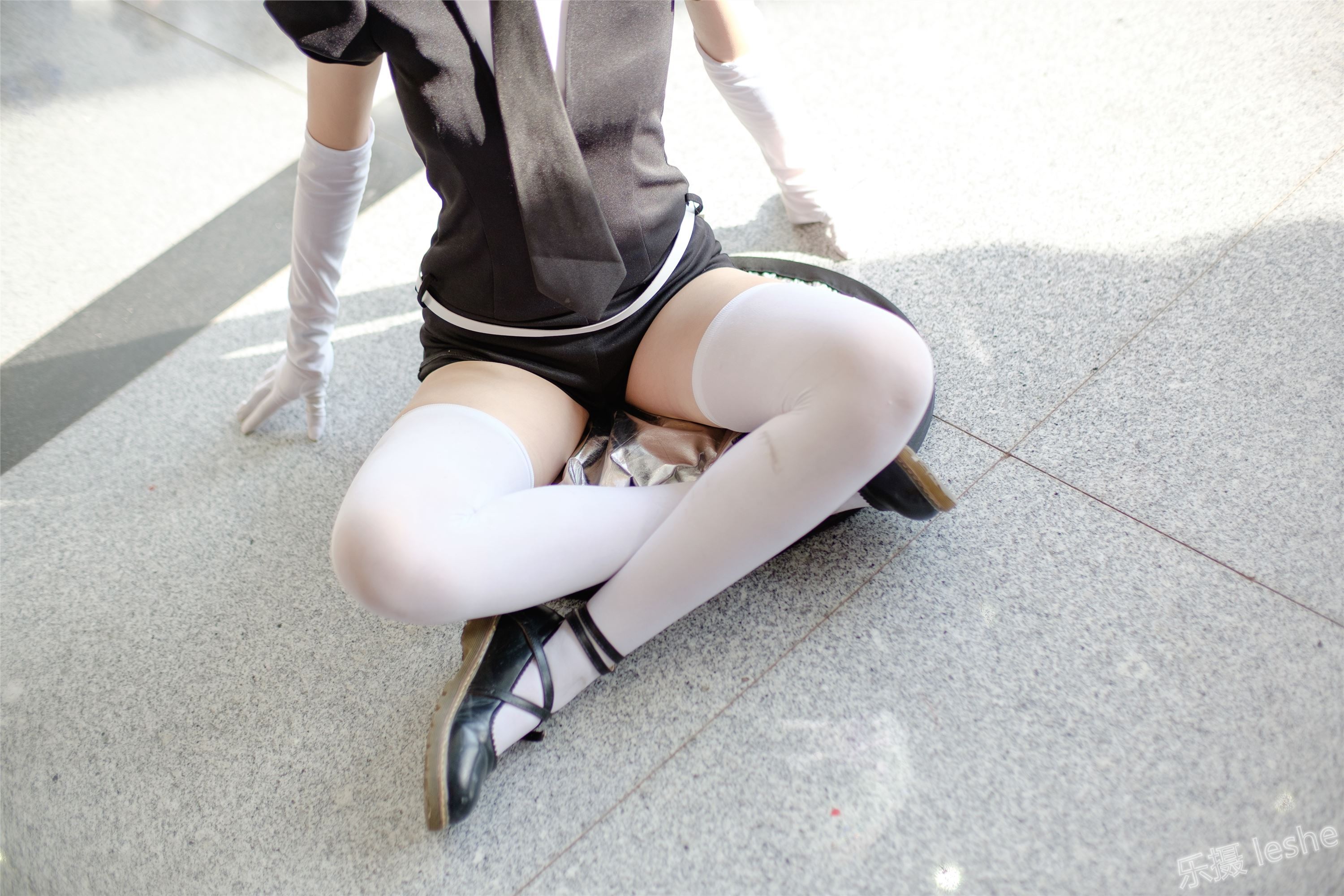 [森萝财团]萝莉丝足写真 Free-007