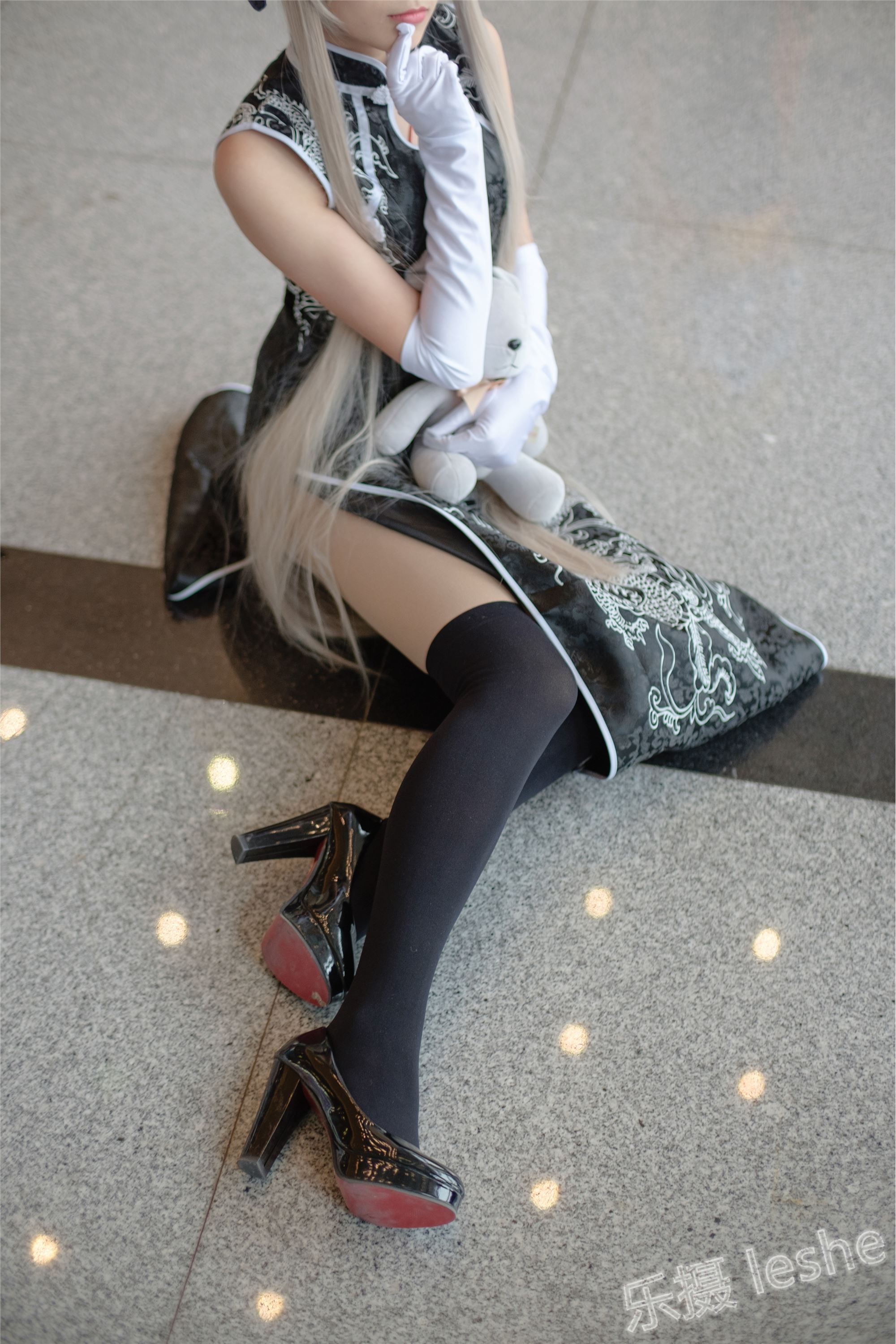 [森萝财团]萝莉丝足写真 Free-007