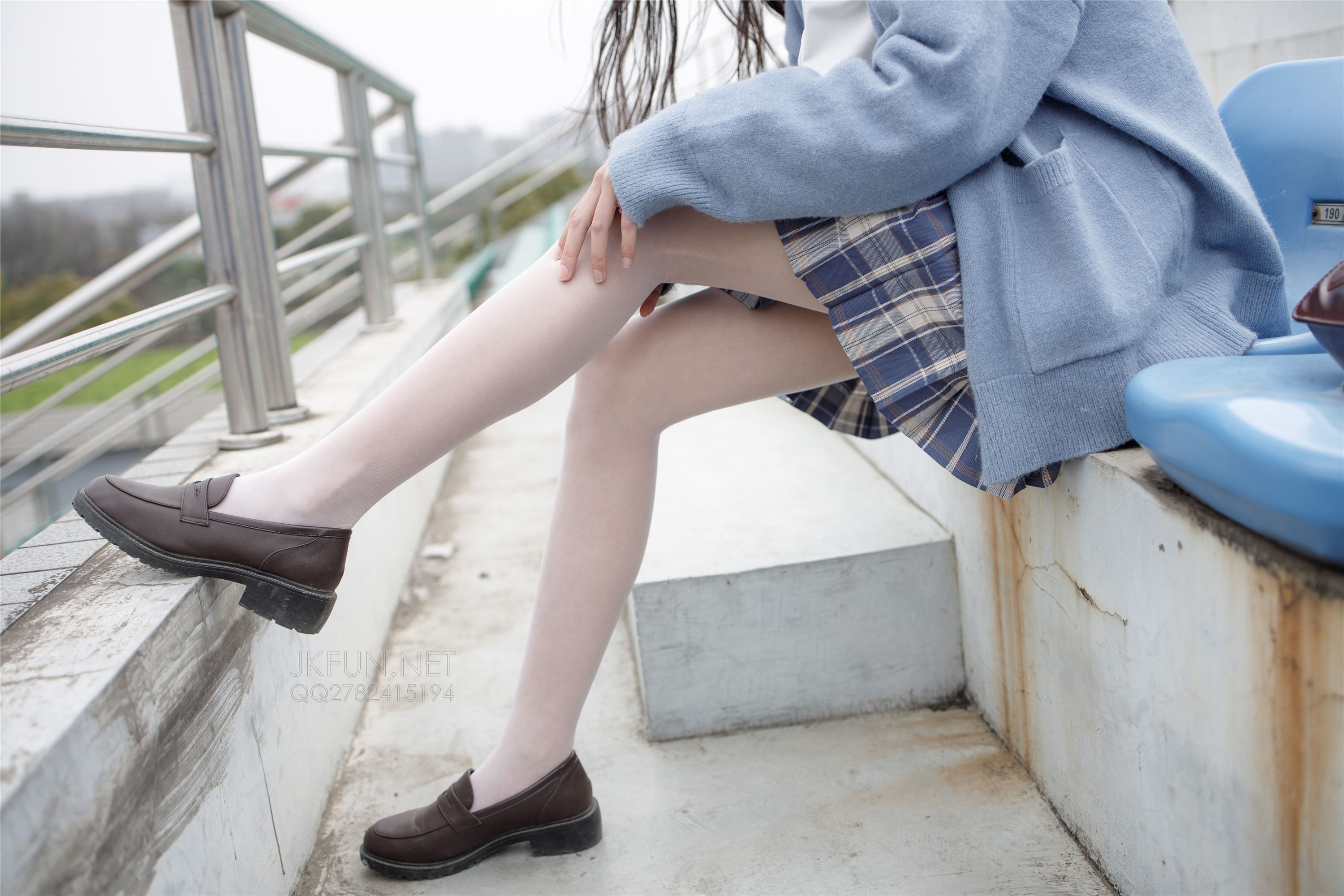 [森萝财团]萝莉丝足写真 JKFUN-003 甜米 春游