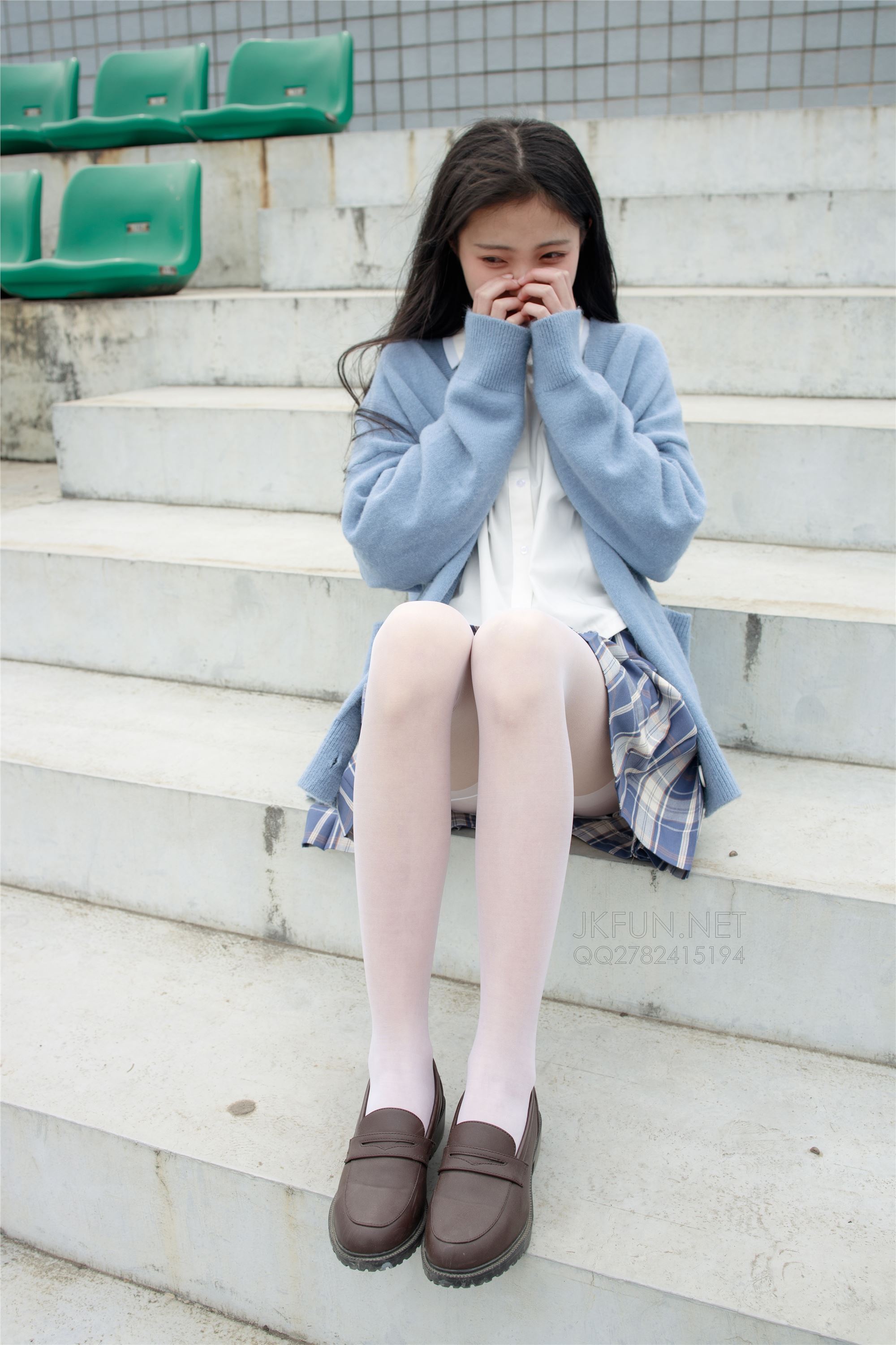 [森萝财团]萝莉丝足写真 JKFUN-003 甜米 春游