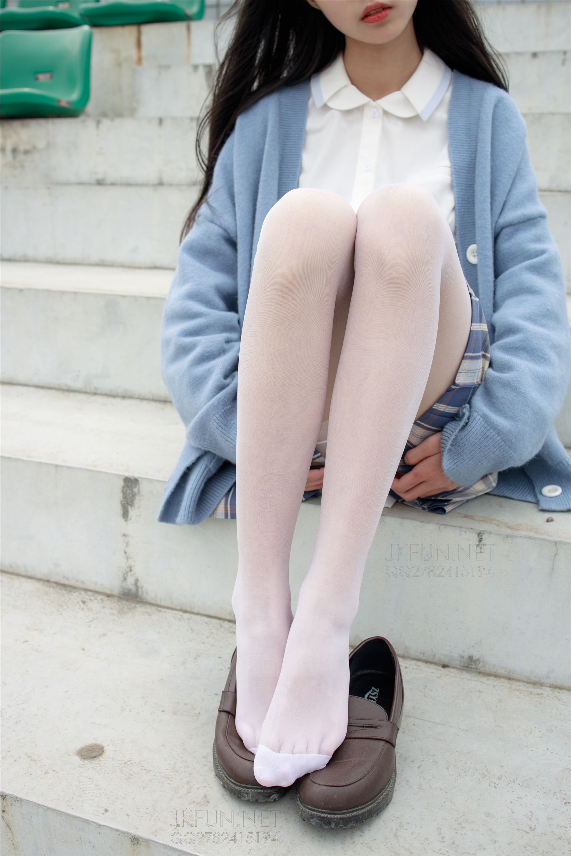 [森萝财团]萝莉丝足写真 JKFUN-003 甜米 春游