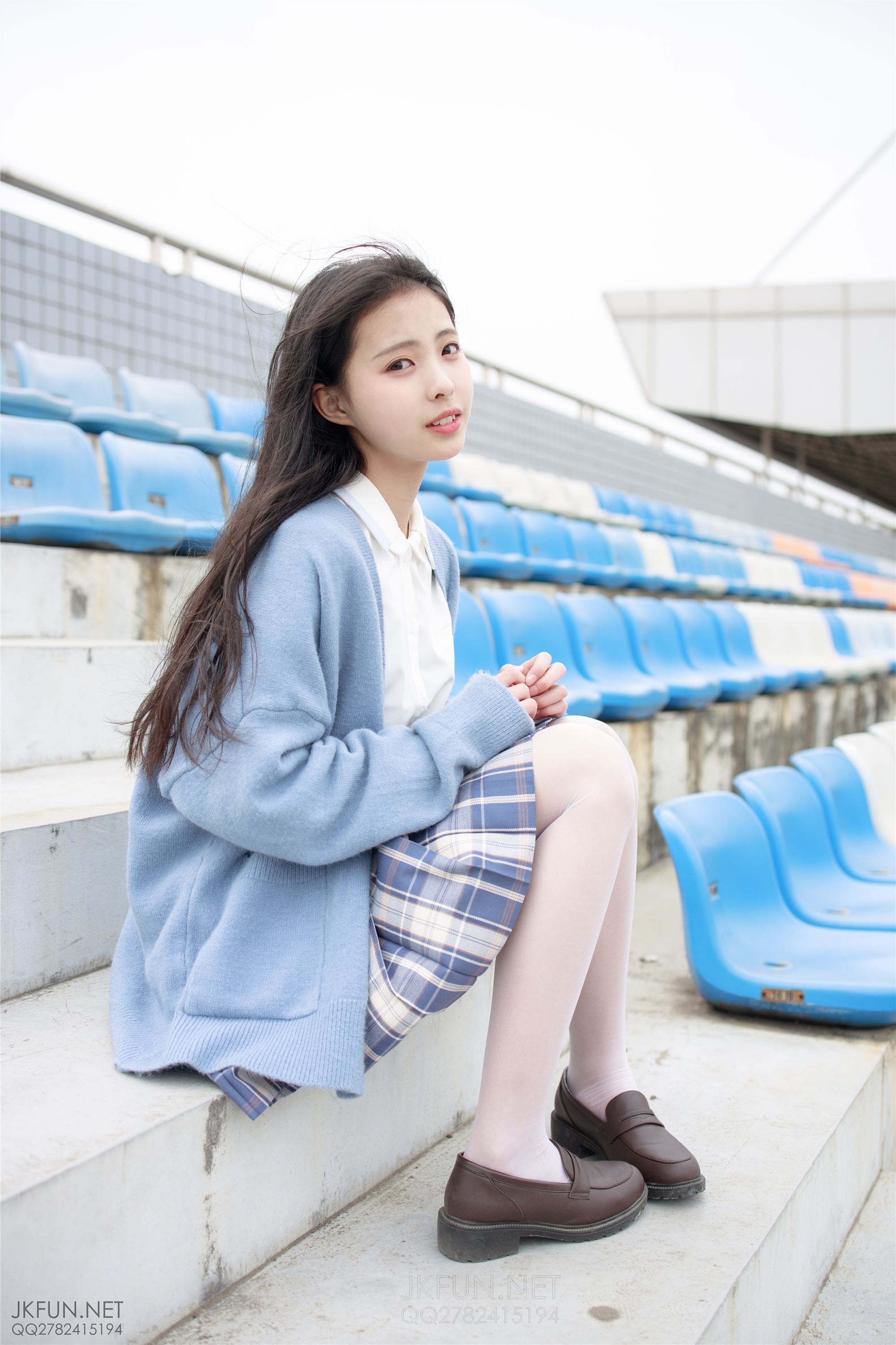 [森萝财团]萝莉丝足写真 JKFUN-003 甜米 春游