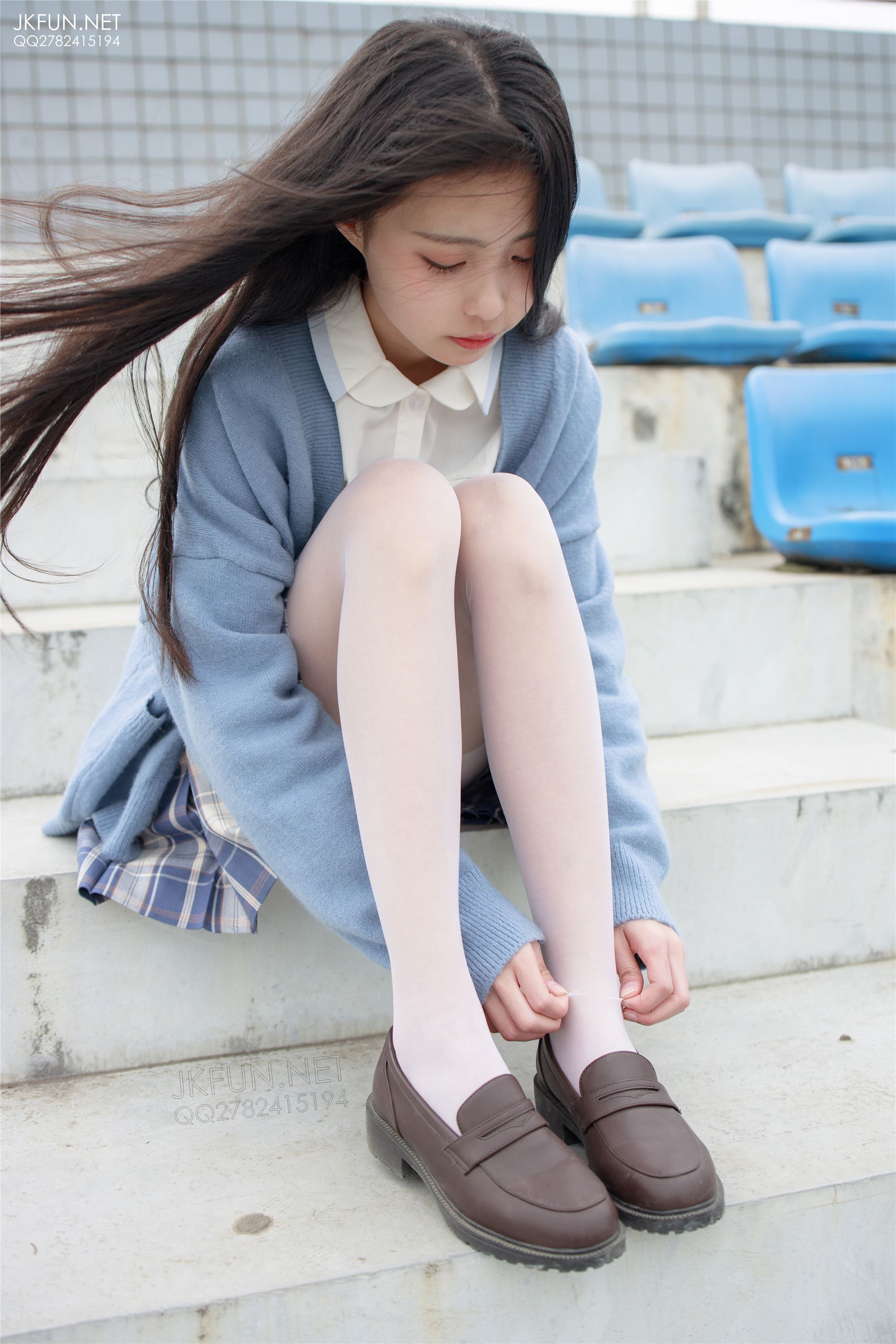 [森萝财团]萝莉丝足写真 JKFUN-003 甜米 春游