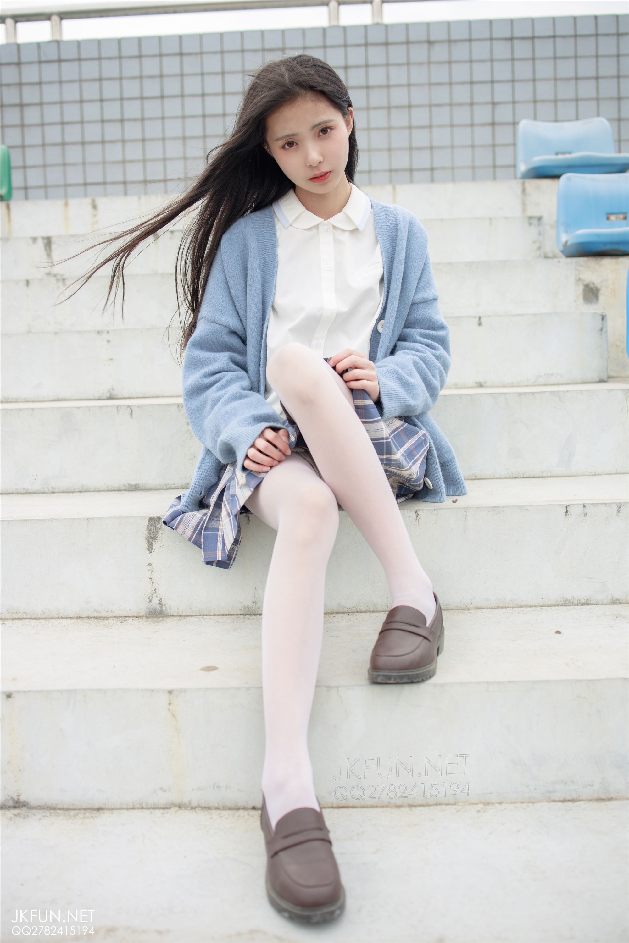 [森萝财团]萝莉丝足写真 JKFUN-003 甜米 春游