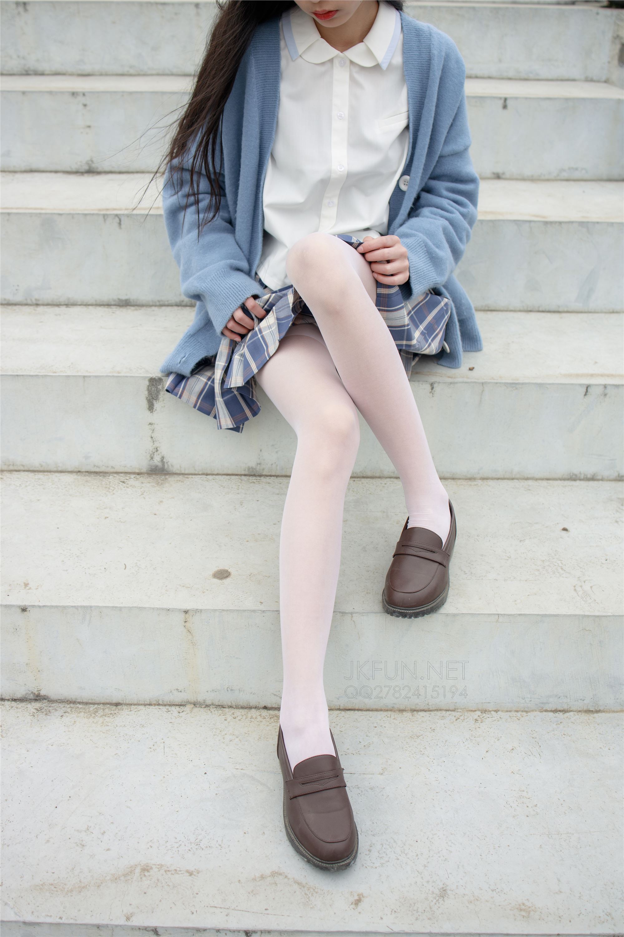 [森萝财团]萝莉丝足写真 JKFUN-003 甜米 春游