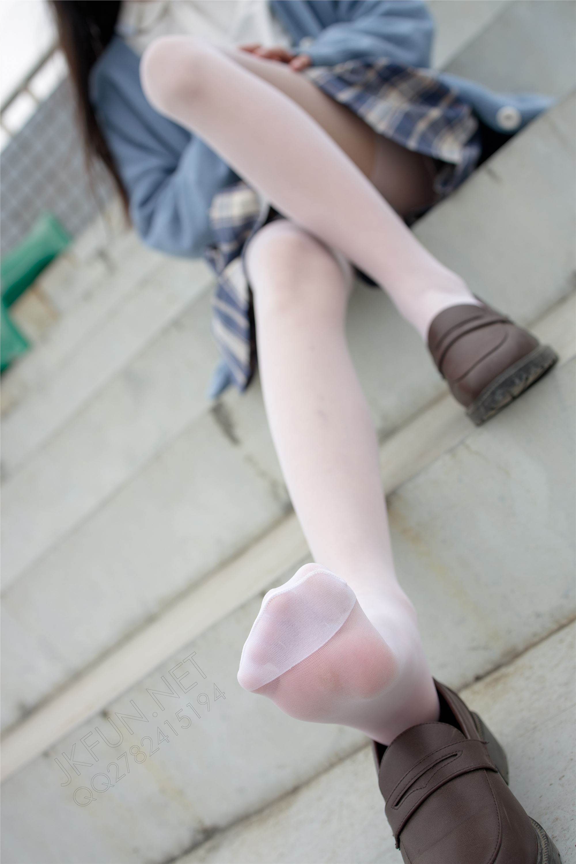 [森萝财团]萝莉丝足写真 JKFUN-003 甜米 春游