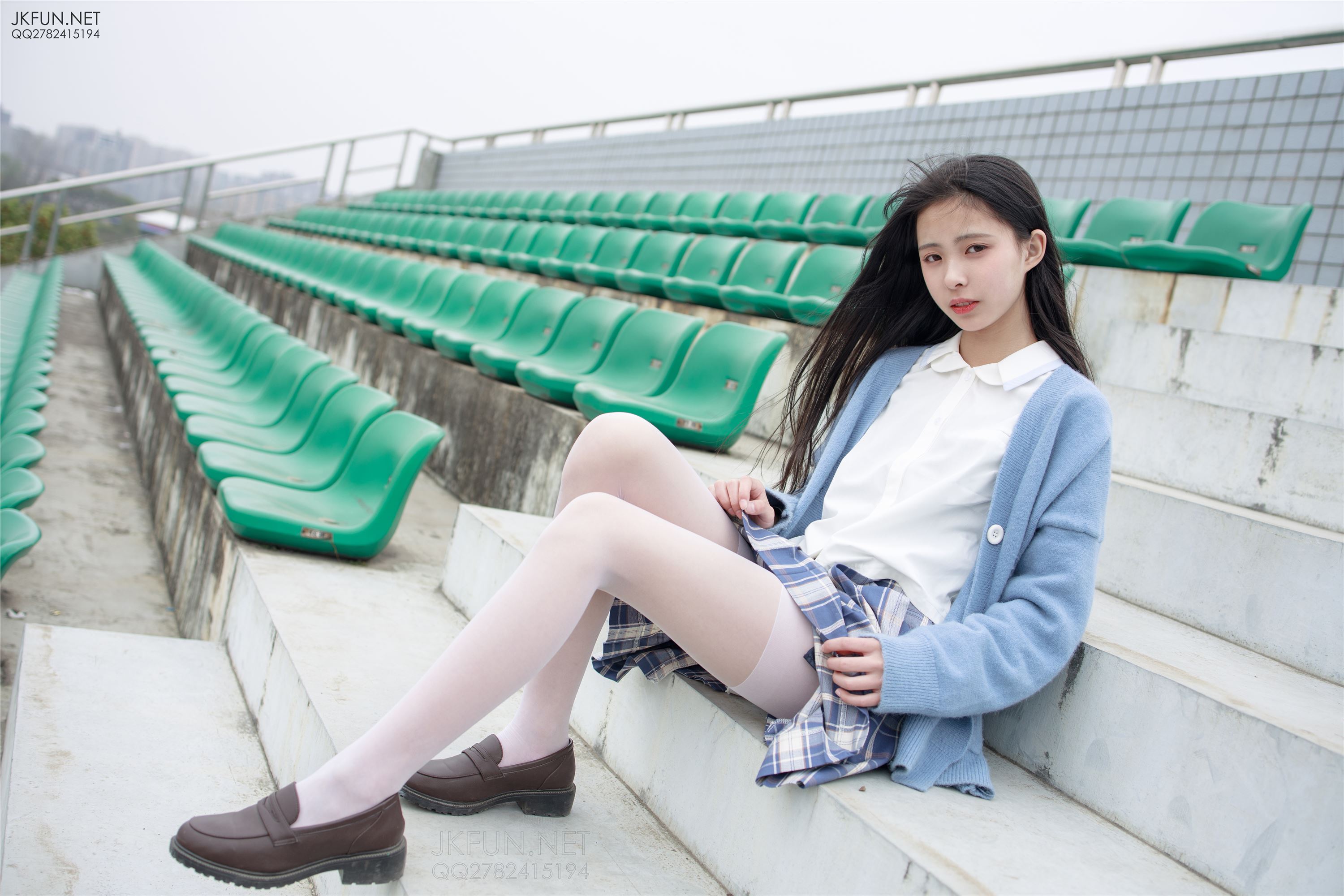 [森萝财团]萝莉丝足写真 JKFUN-003 甜米 春游