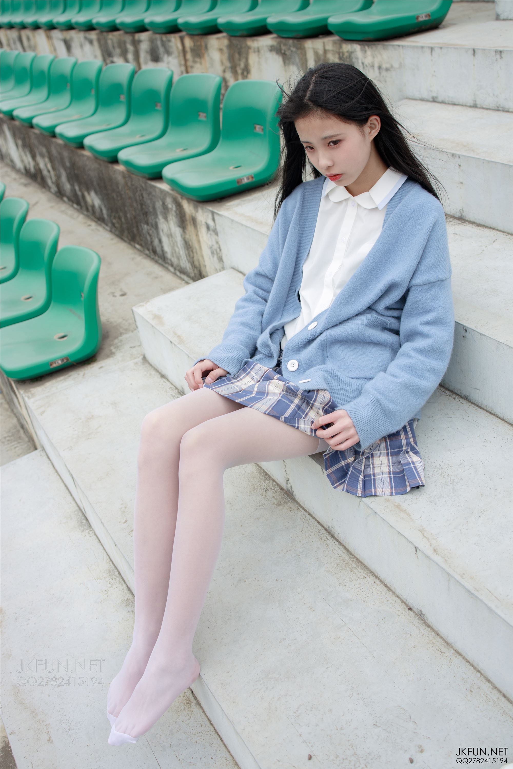 [森萝财团]萝莉丝足写真 JKFUN-003 甜米 春游