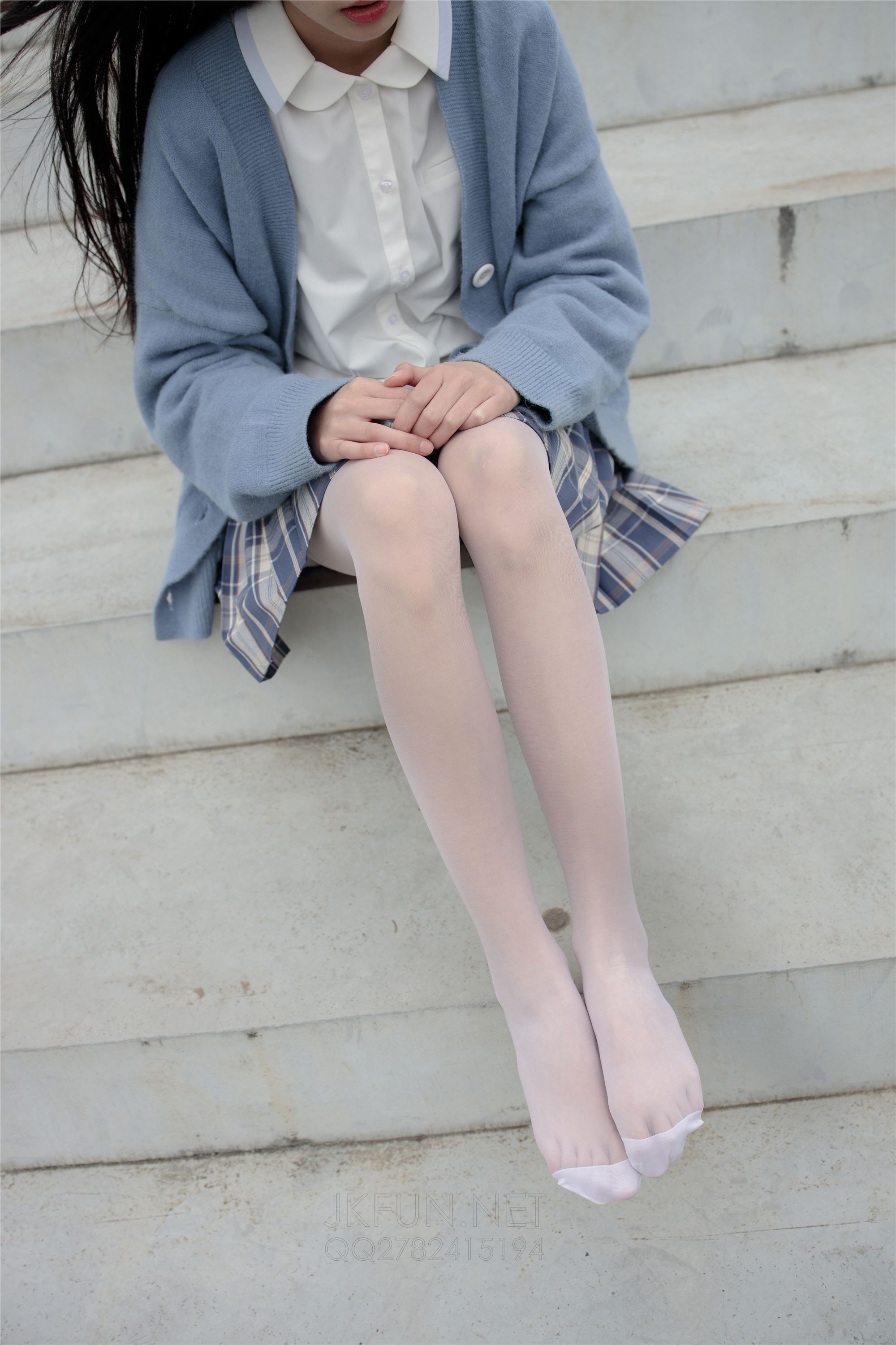 [森萝财团]萝莉丝足写真 JKFUN-003 甜米 春游