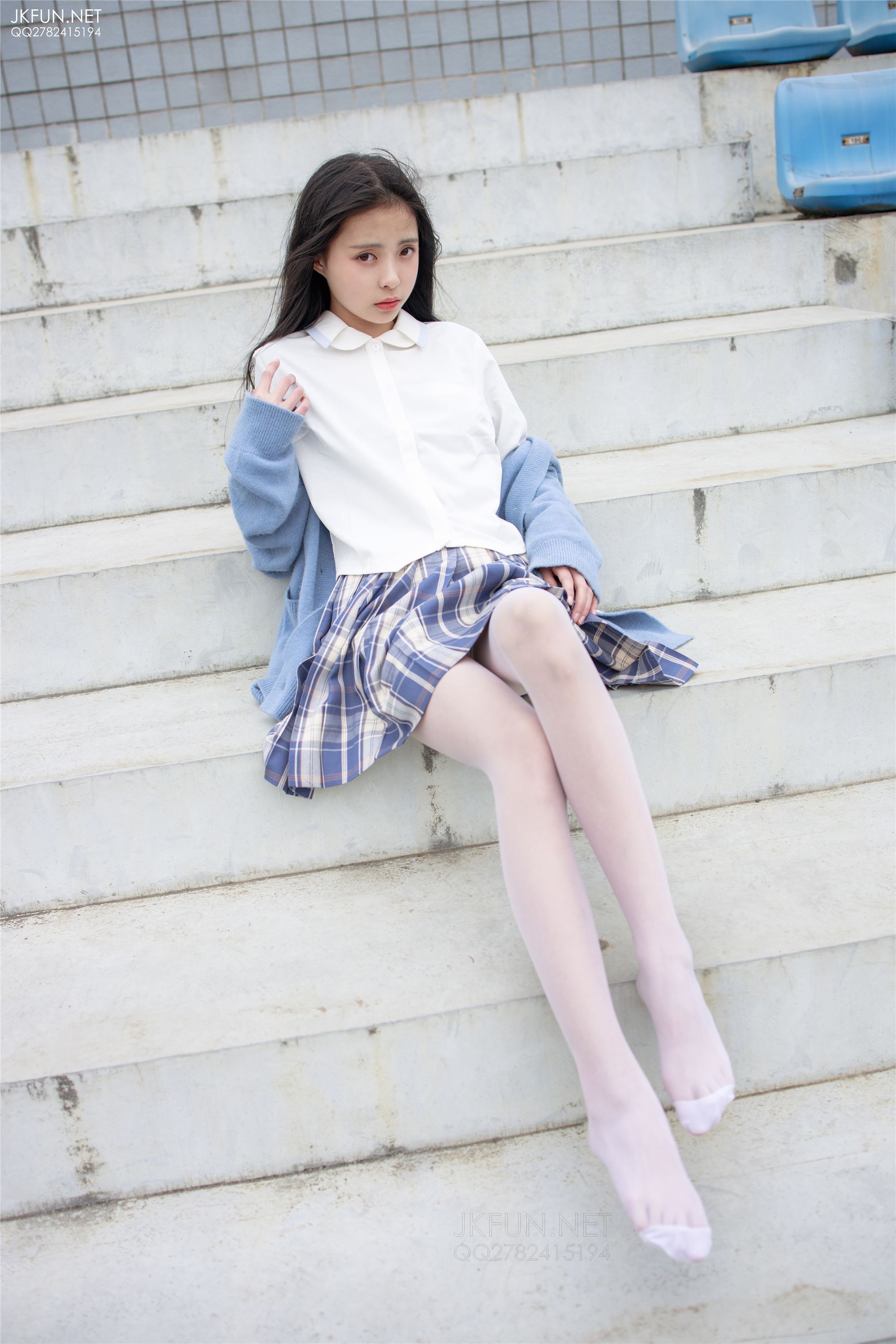 [森萝财团]萝莉丝足写真 JKFUN-003 甜米 春游