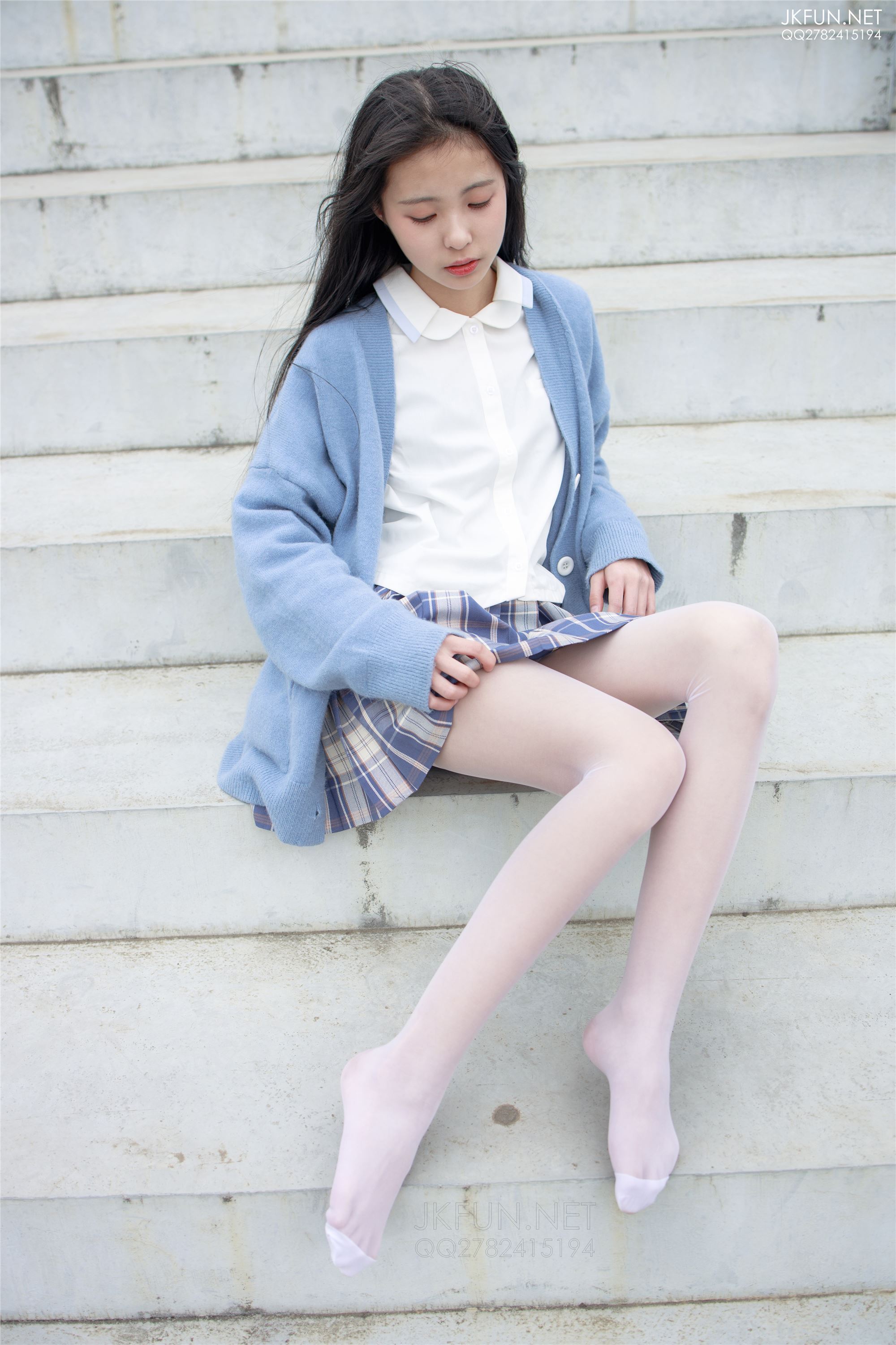 [森萝财团]萝莉丝足写真 JKFUN-003 甜米 春游