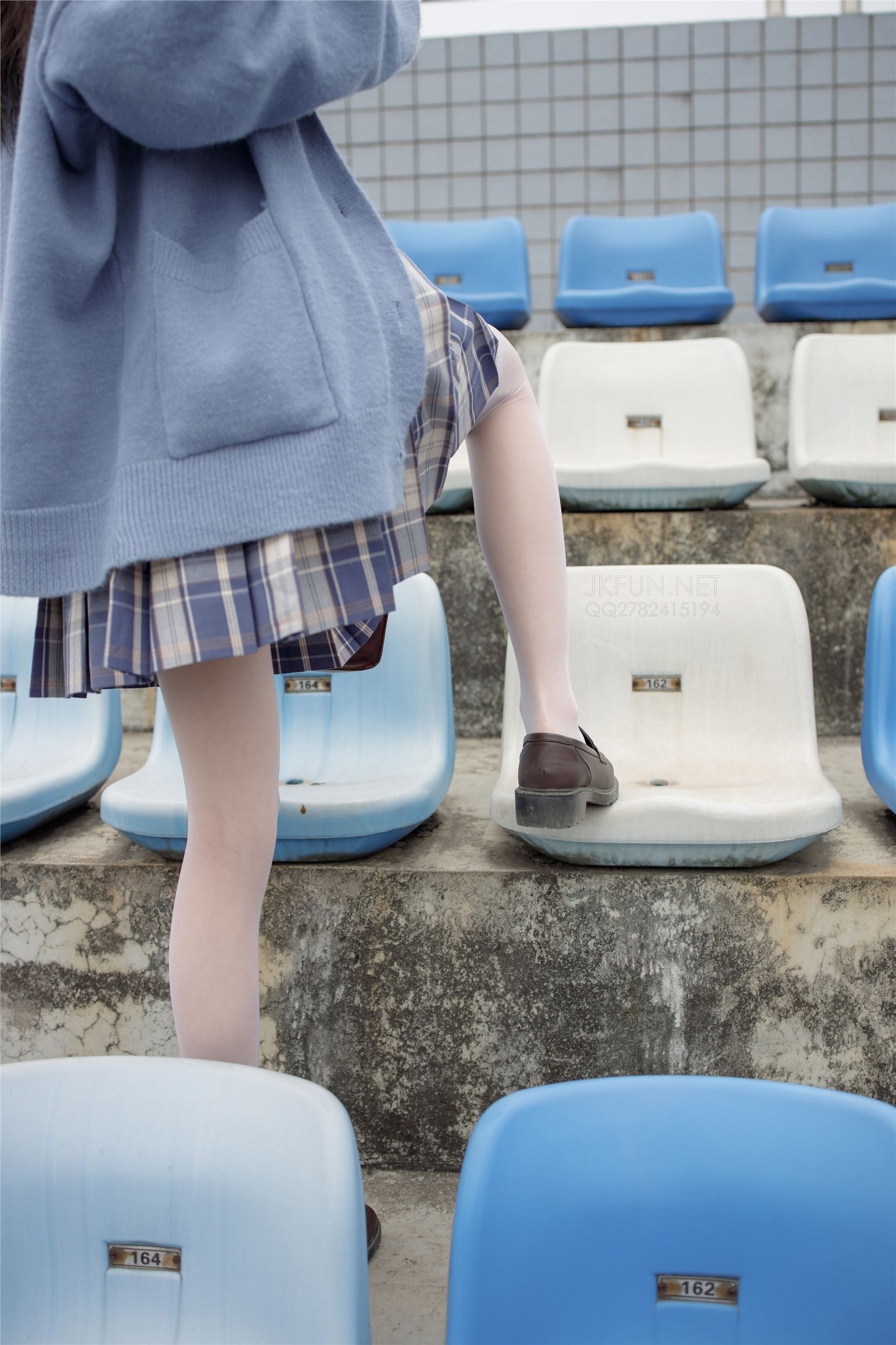 [森萝财团]萝莉丝足写真 JKFUN-003 甜米 春游