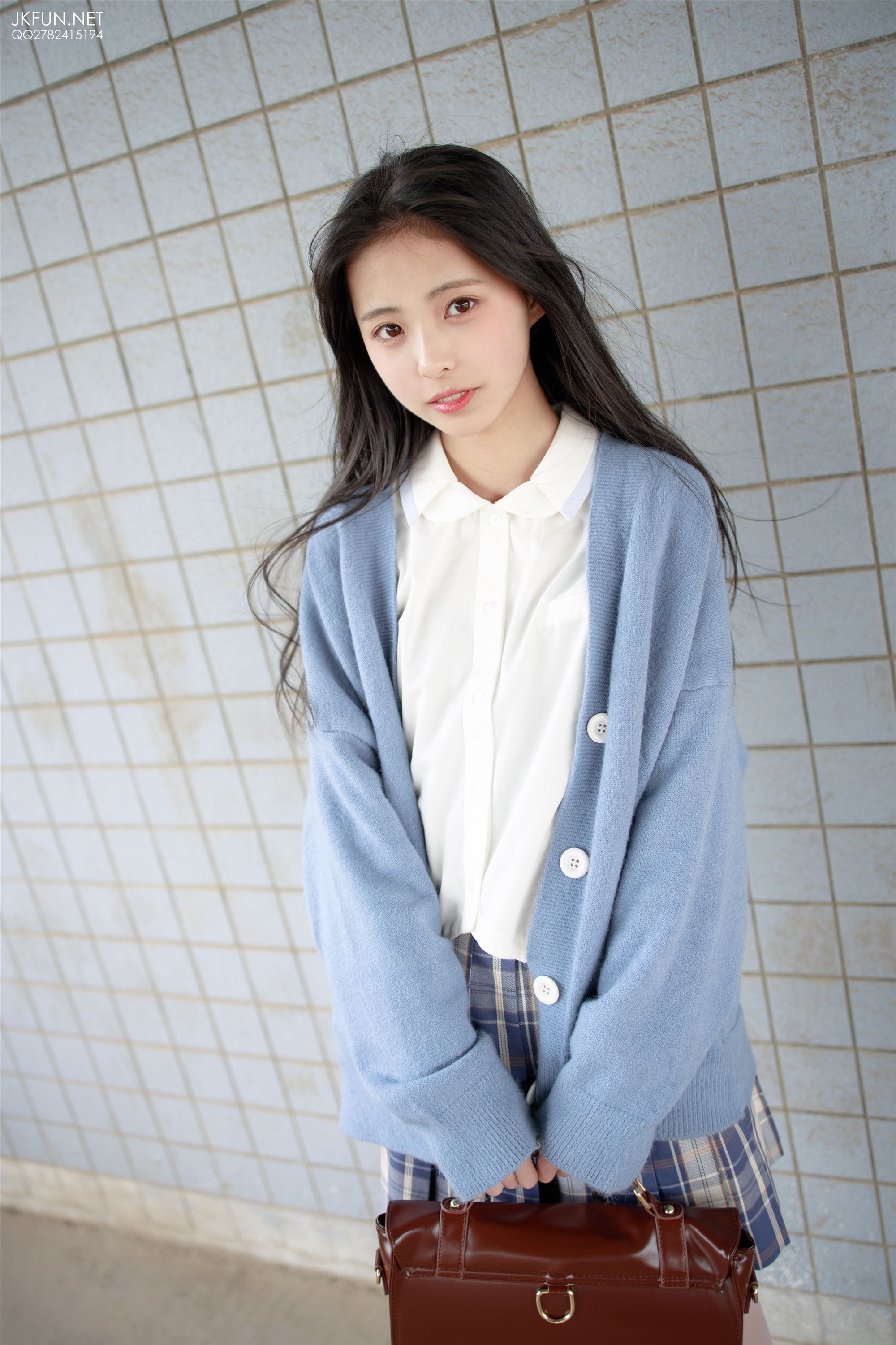 [森萝财团]萝莉丝足写真 JKFUN-003 甜米 春游