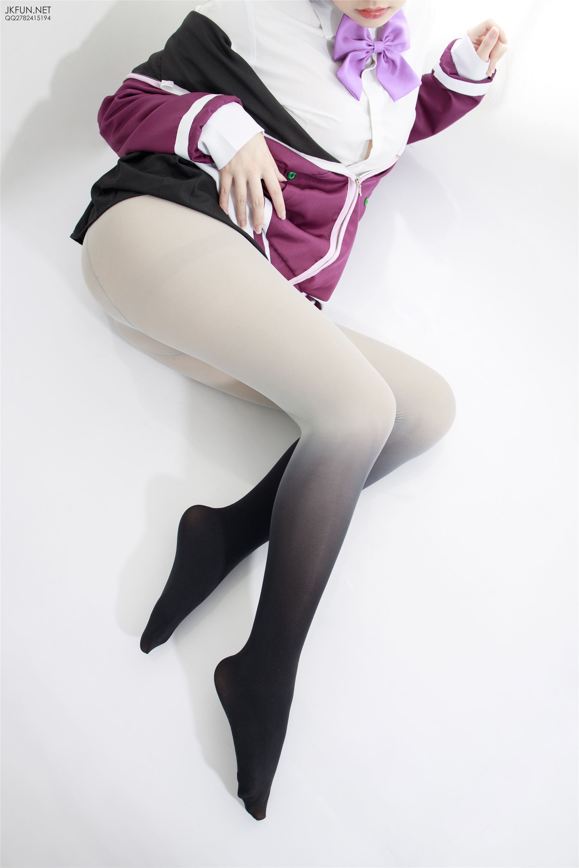 [森萝财团]萝莉丝足写真 JKFUN-004 雪晴 CosPlayer