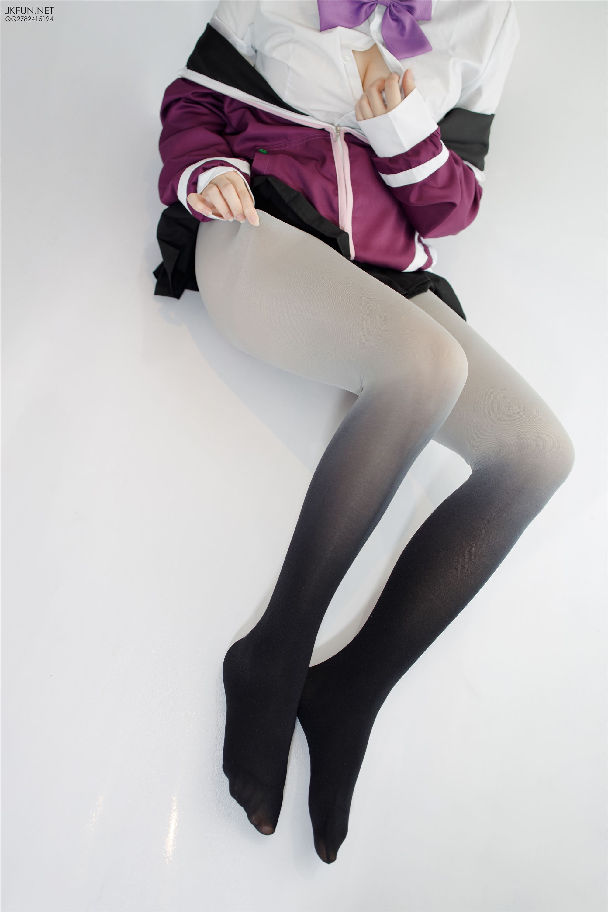 [森萝财团]萝莉丝足写真 JKFUN-004 雪晴 CosPlayer