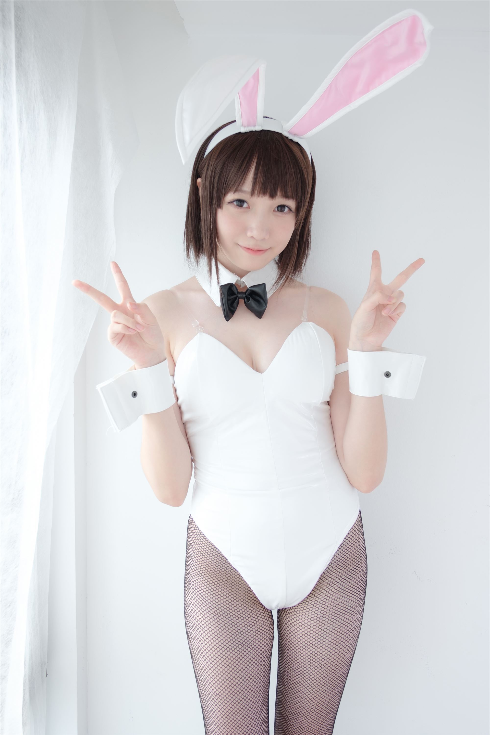 [森萝财团]萝莉丝足写真 LOVEPLUS-001