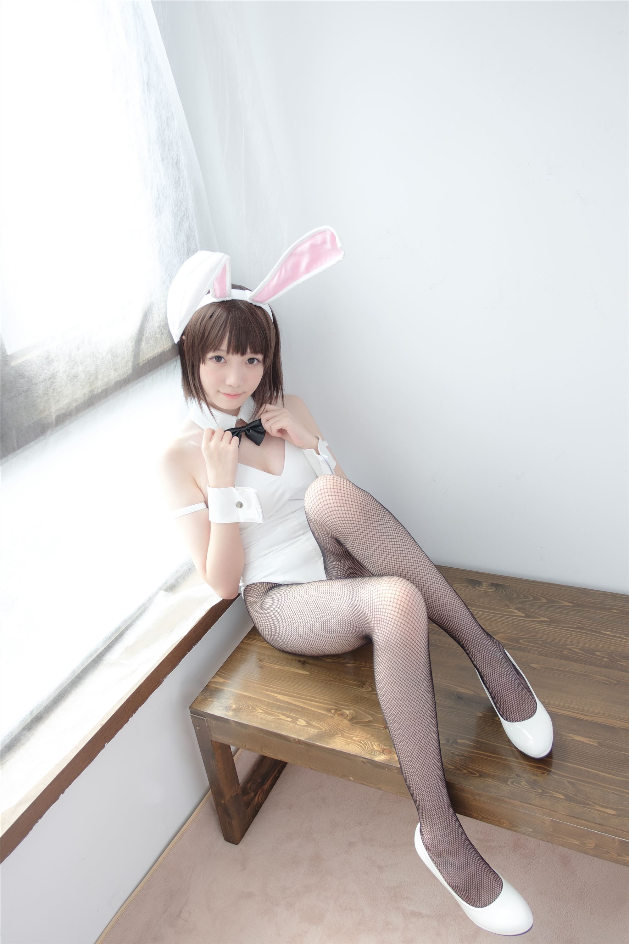 [森萝财团]萝莉丝足写真 LOVEPLUS-001