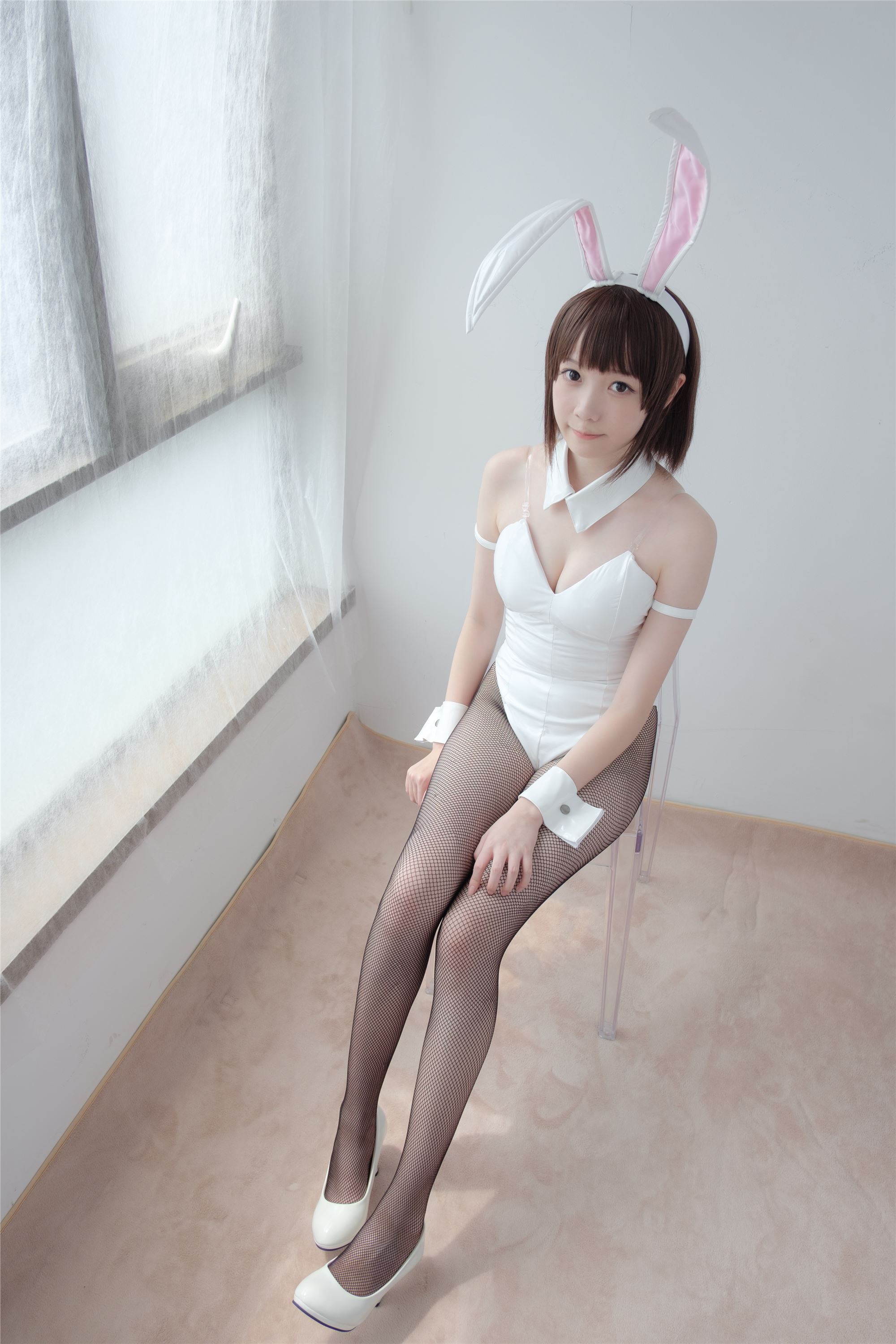 [森萝财团]萝莉丝足写真 LOVEPLUS-001