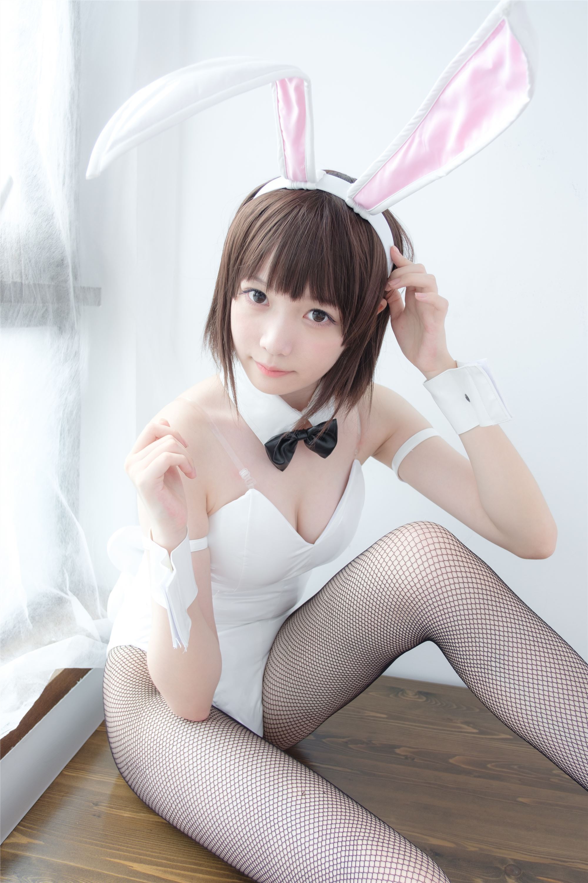 [森萝财团]萝莉丝足写真 LOVEPLUS-001