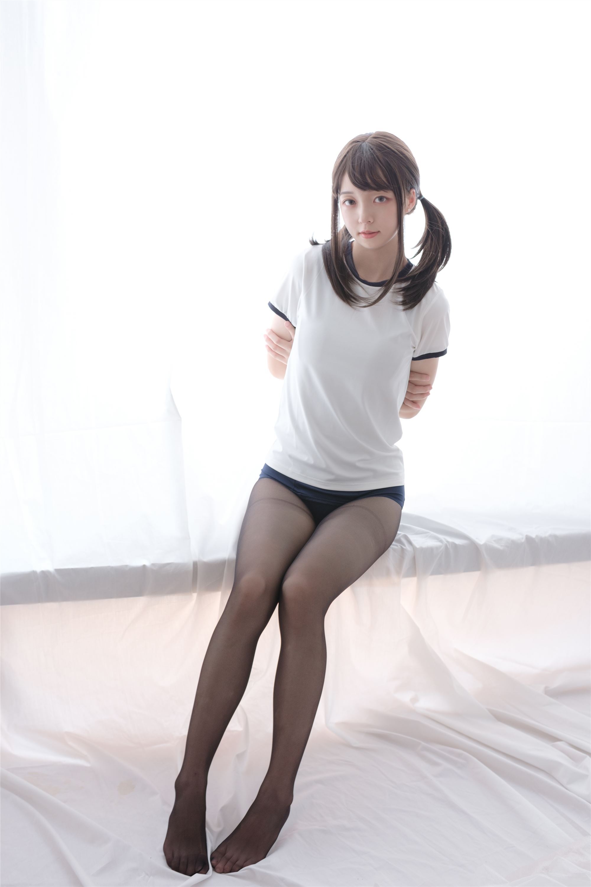 [森萝财团]萝莉丝足写真 LOVEPLUS-002