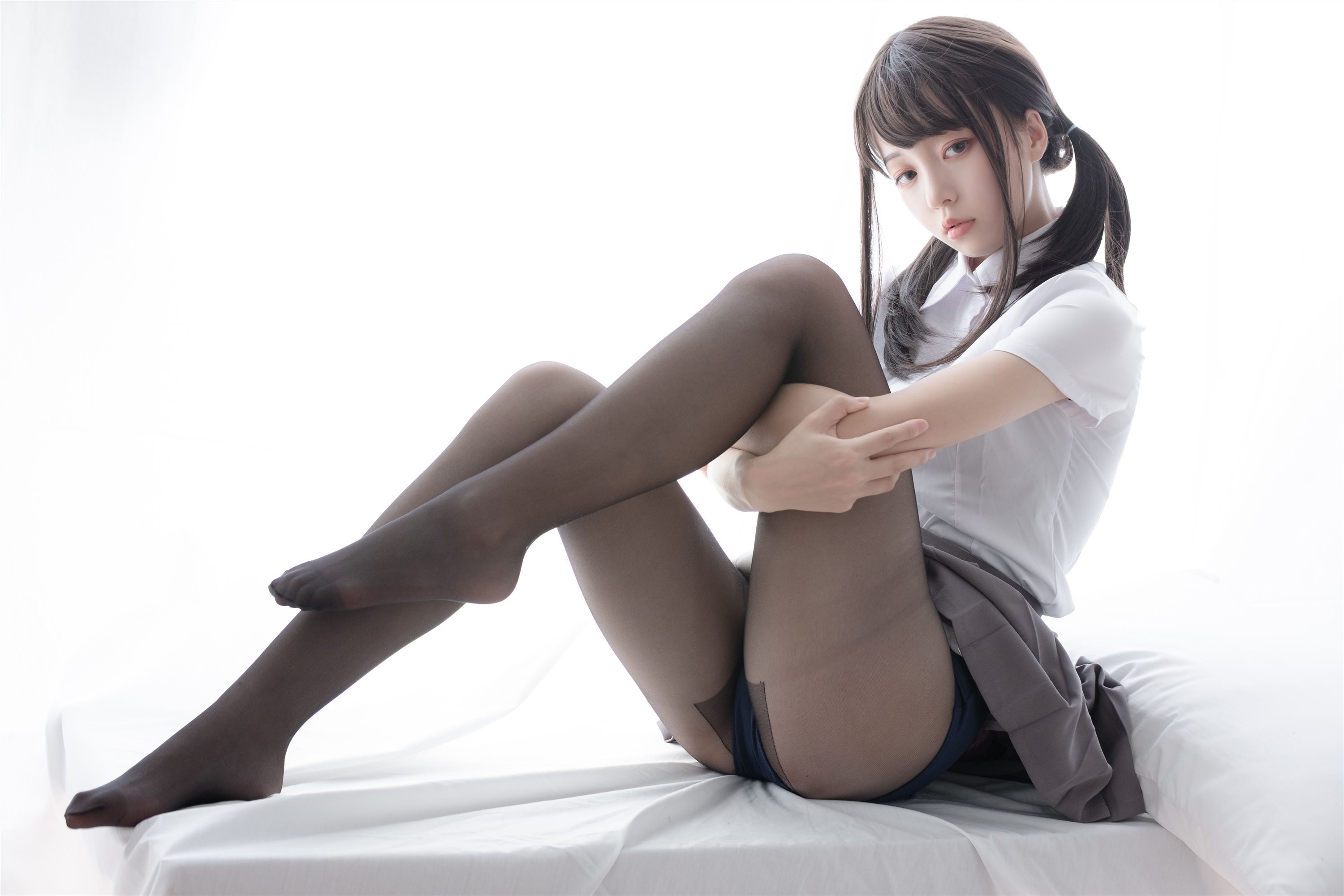 [森萝财团]萝莉丝足写真 LOVEPLUS-002