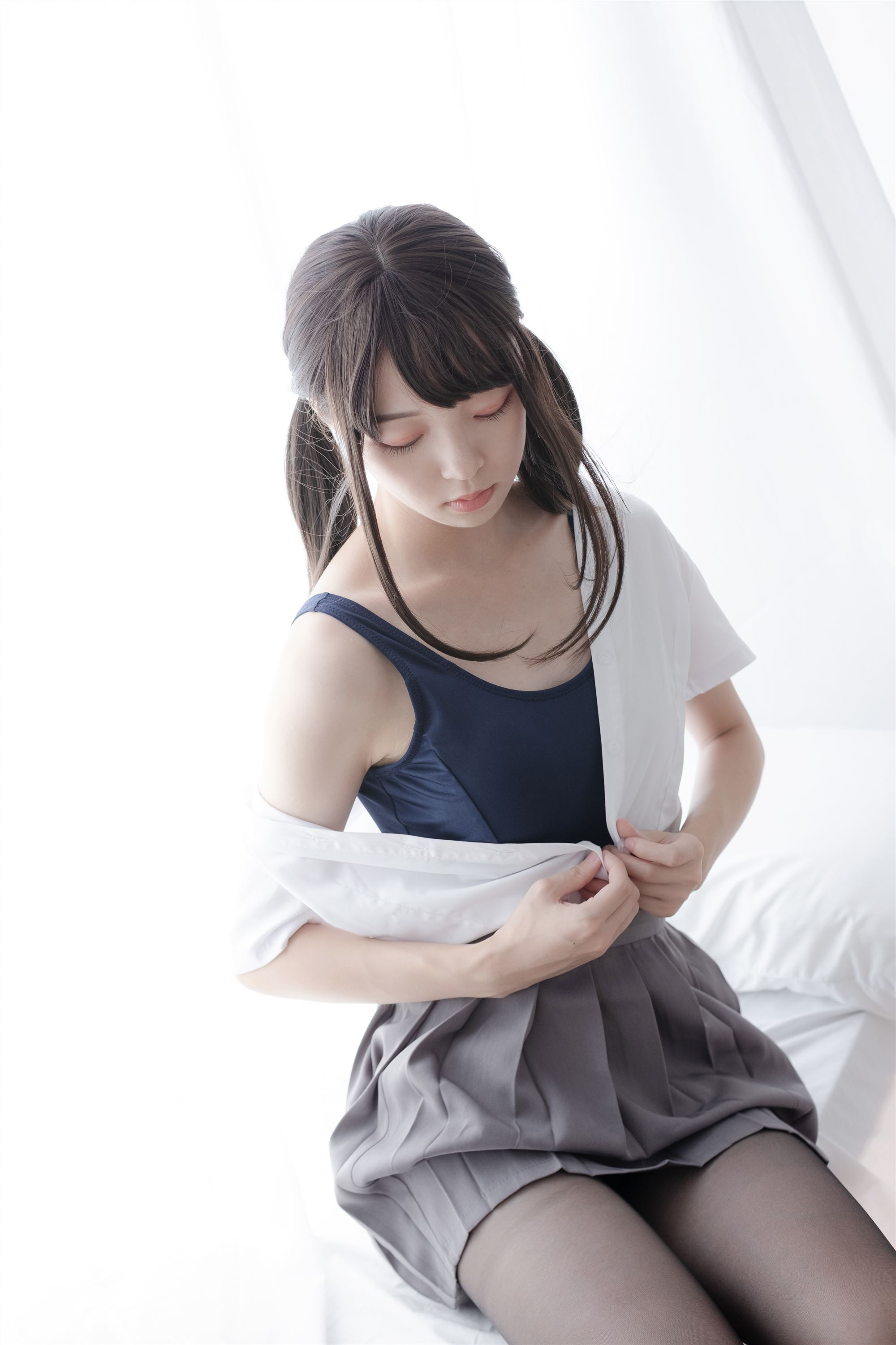 [森萝财团]萝莉丝足写真 LOVEPLUS-002