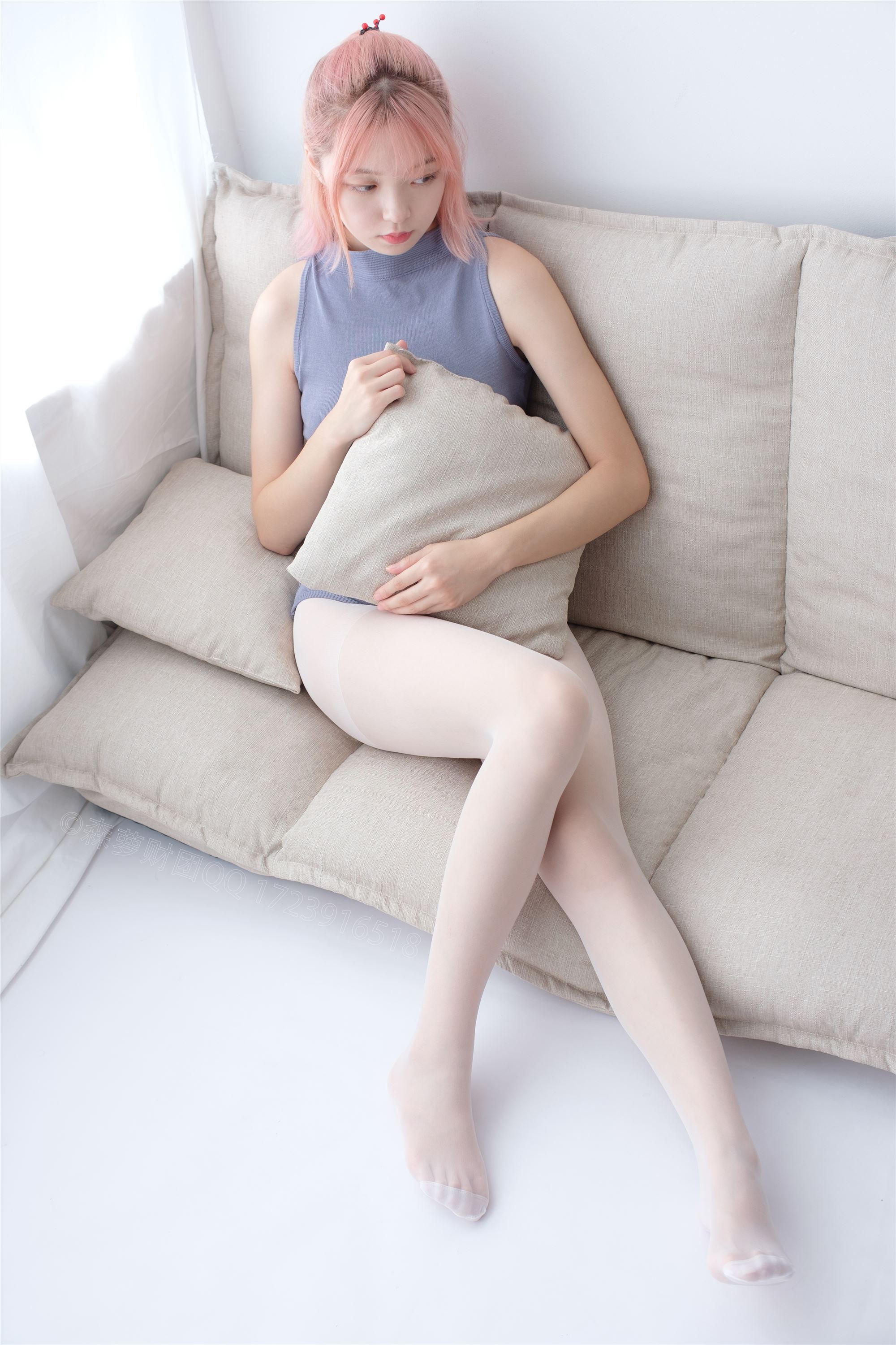 [森萝财团]萝莉丝足写真 LOVEPLUS-003