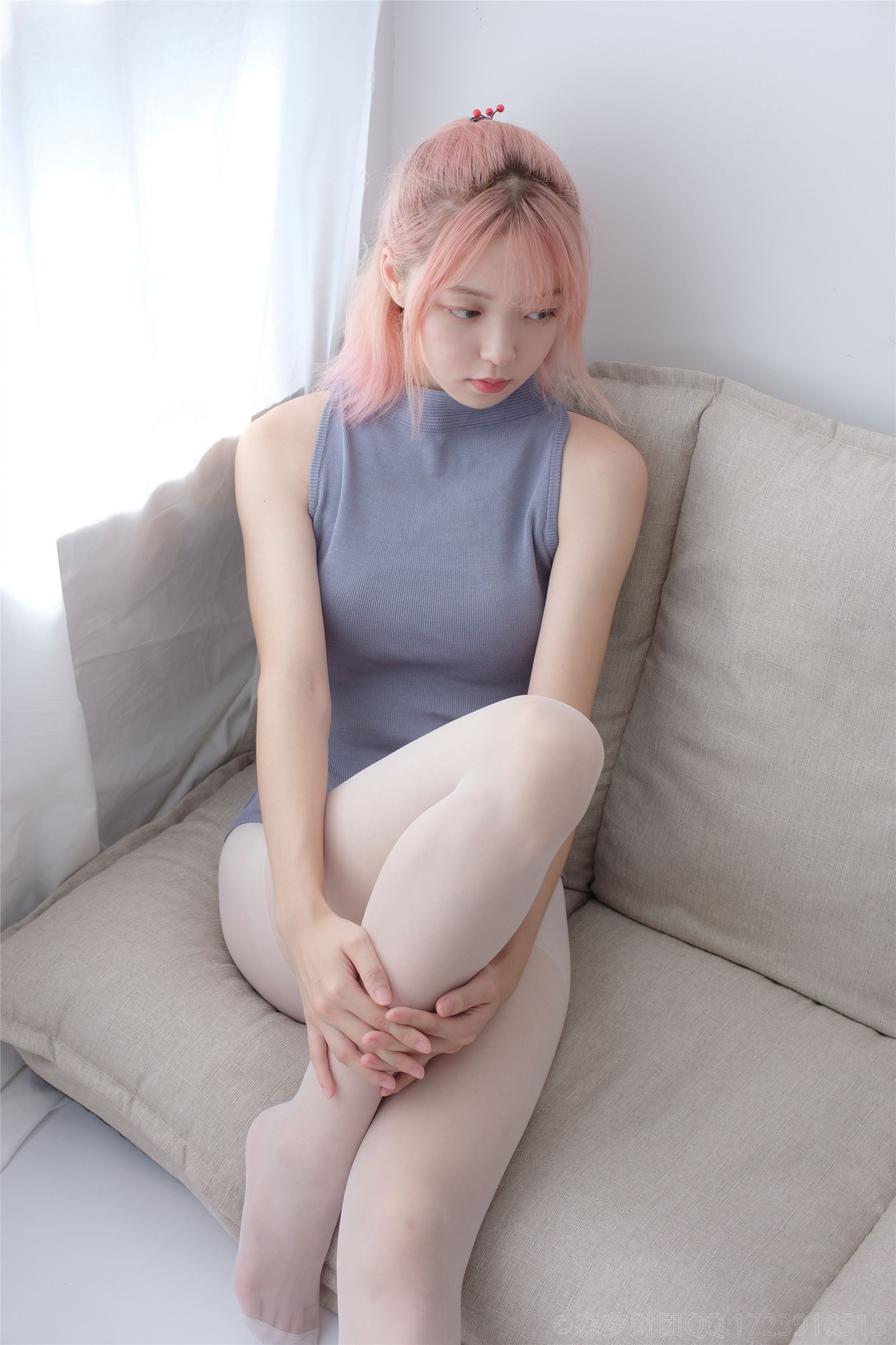 [森萝财团]萝莉丝足写真 LOVEPLUS-003