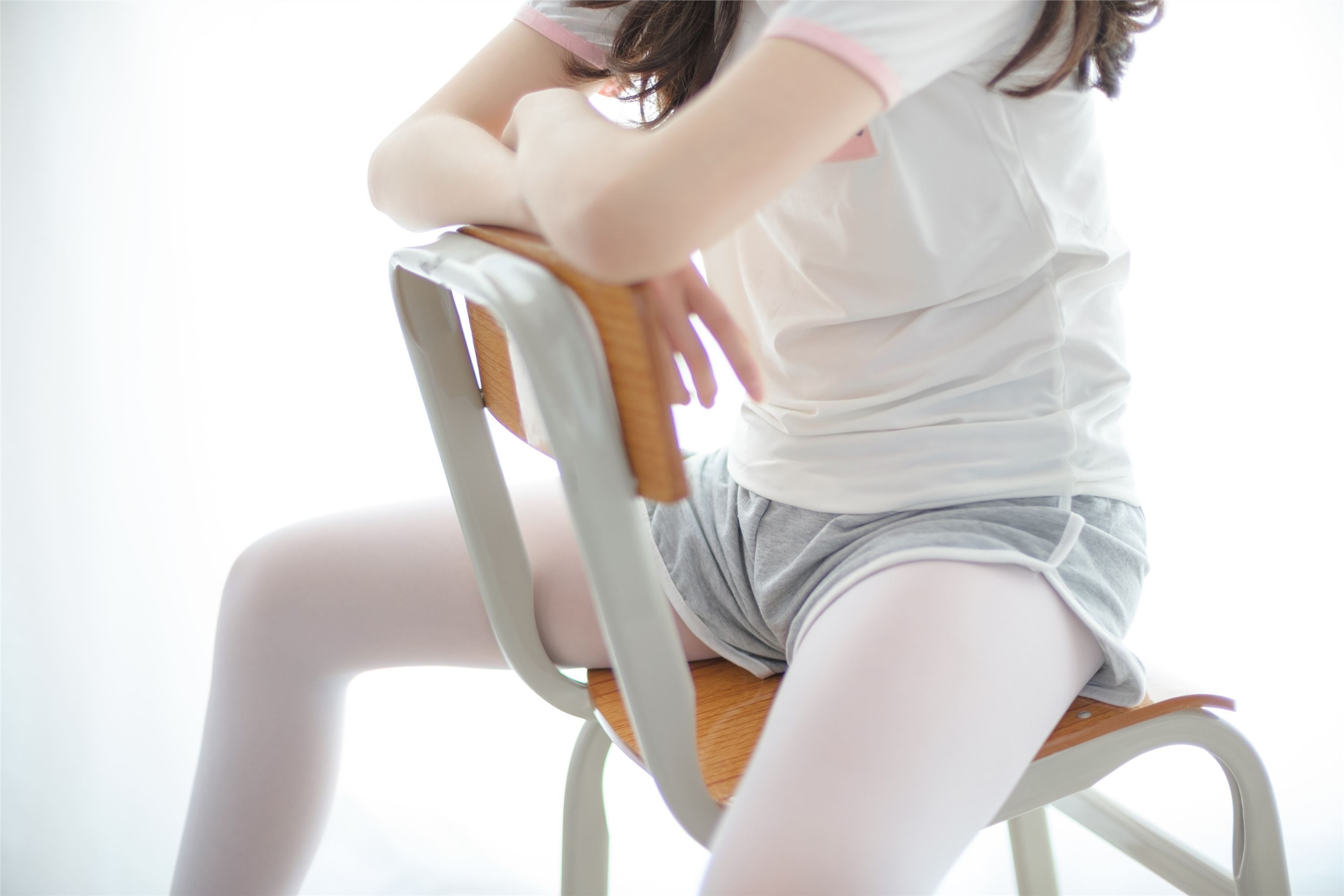 [森萝财团]萝莉丝足写真 R15-005