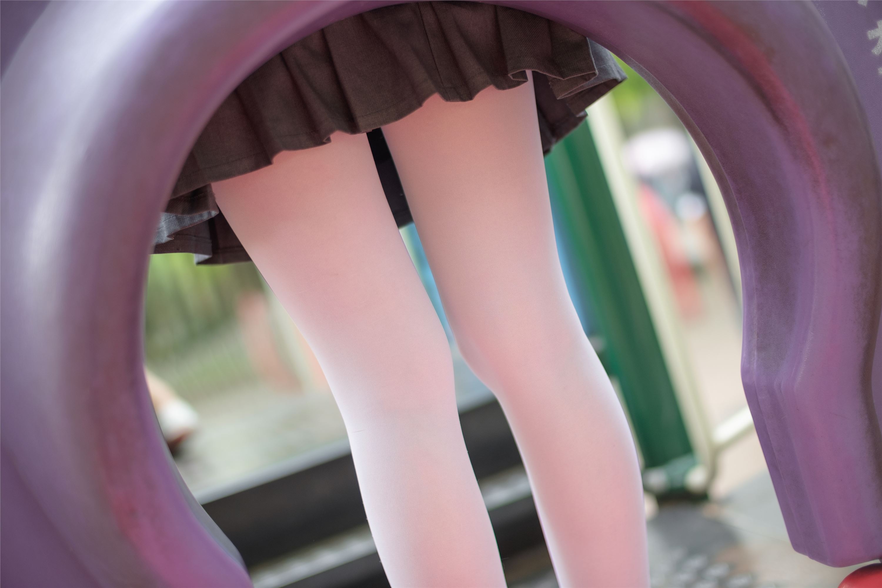 [森萝财团]萝莉丝足写真 R15-014