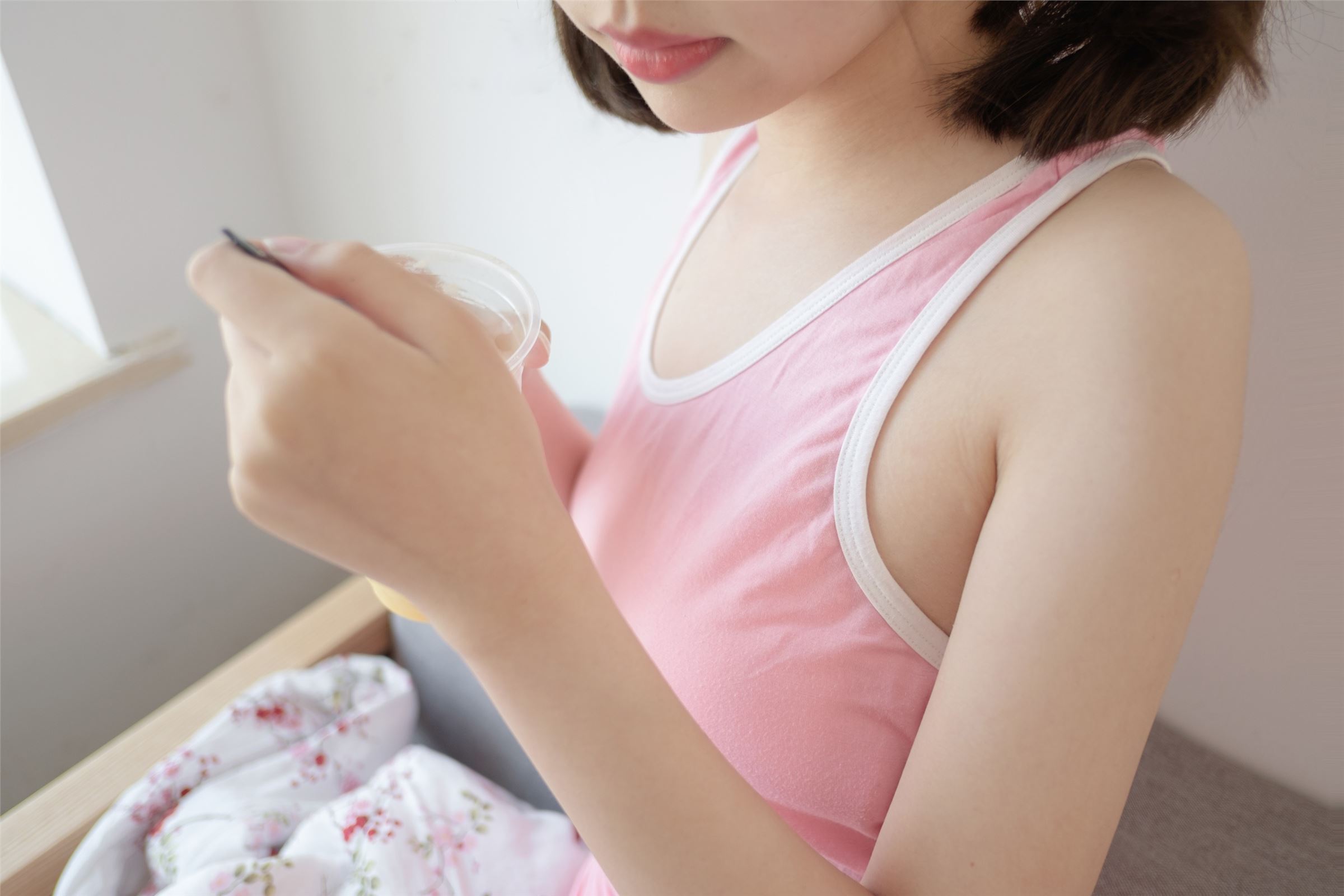 森萝财团写真 - [R15-020] 萝莉白丝也诱人