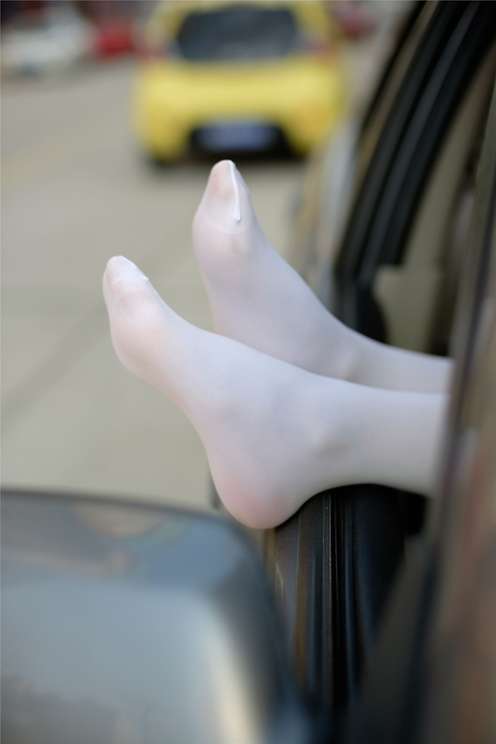 [森萝财团]萝莉丝足写真 R15-023