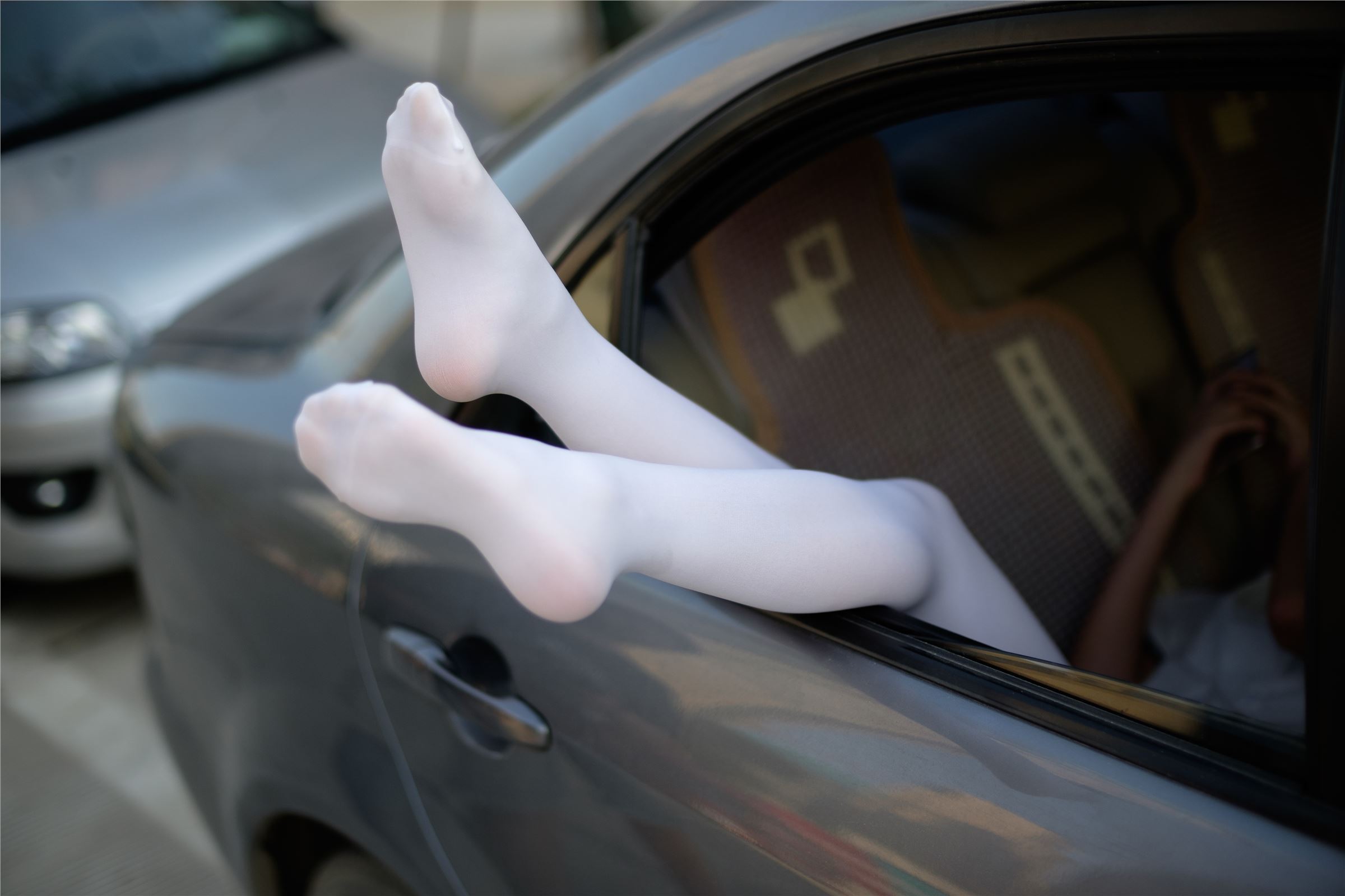 [森萝财团]萝莉丝足写真 R15-023