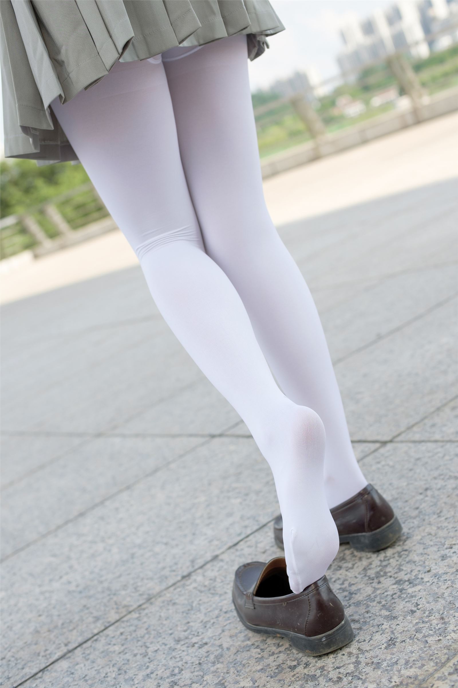 森萝财团写真 - [R15-026] JK白丝户外