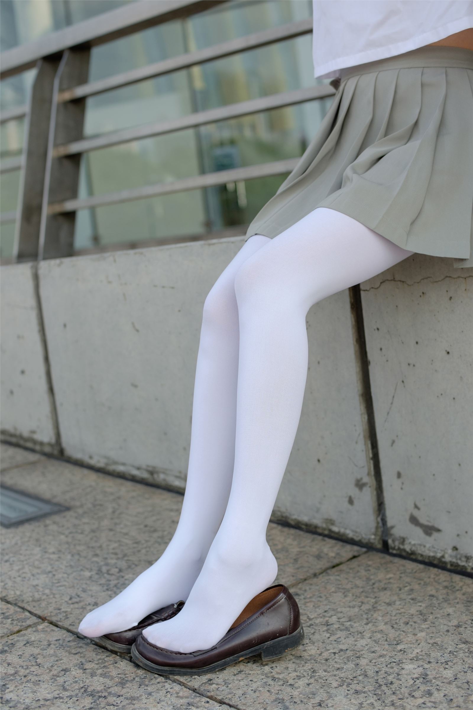 森萝财团写真 - [R15-026] JK白丝户外