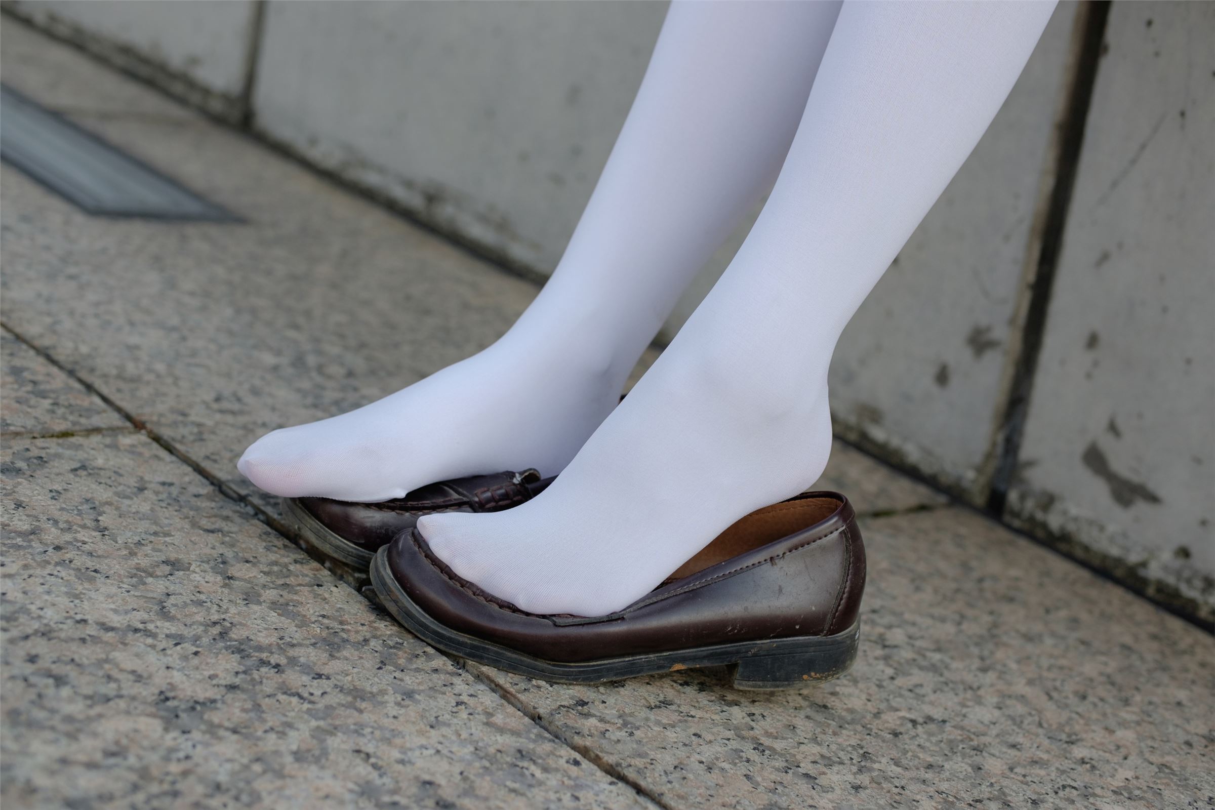 森萝财团写真 - [R15-026] JK白丝户外