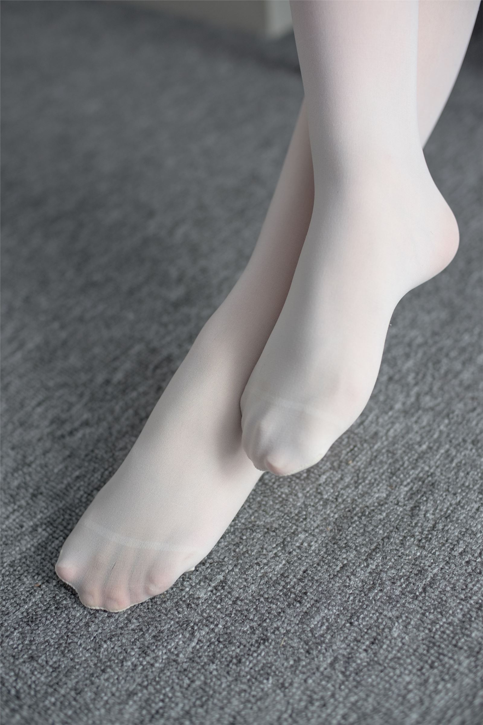 森萝财团写真 - [R15-027] 完美丝足