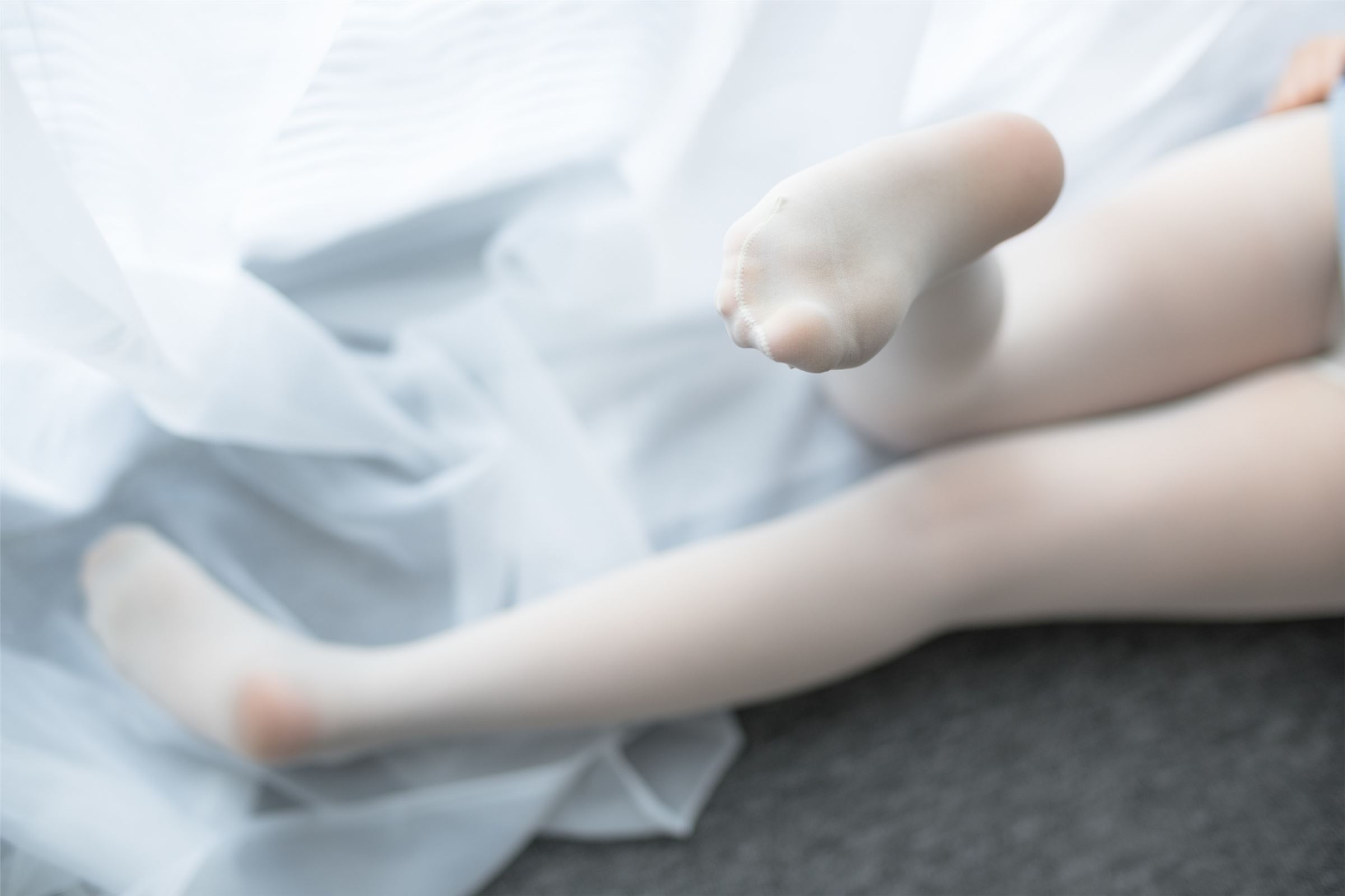 森萝财团写真 - [R15-027] 完美丝足