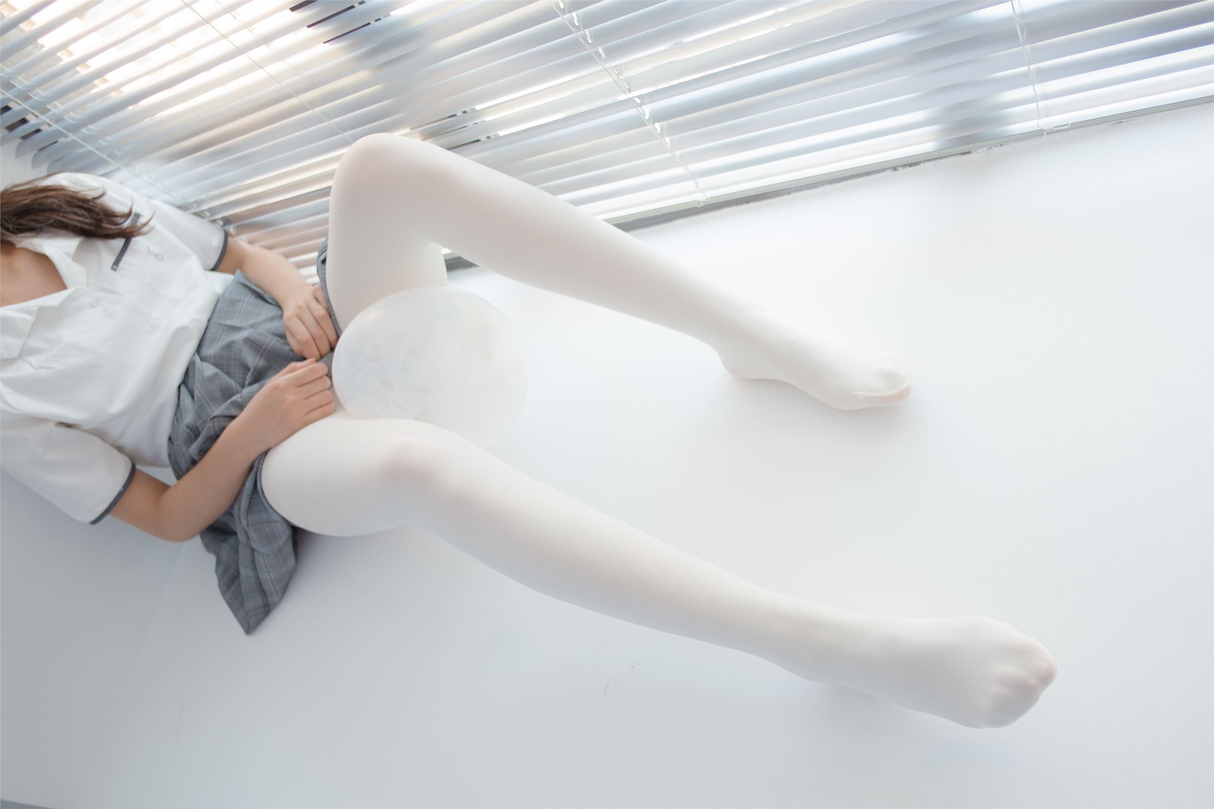 森萝财团写真 - [R15-028] 吹弹可破