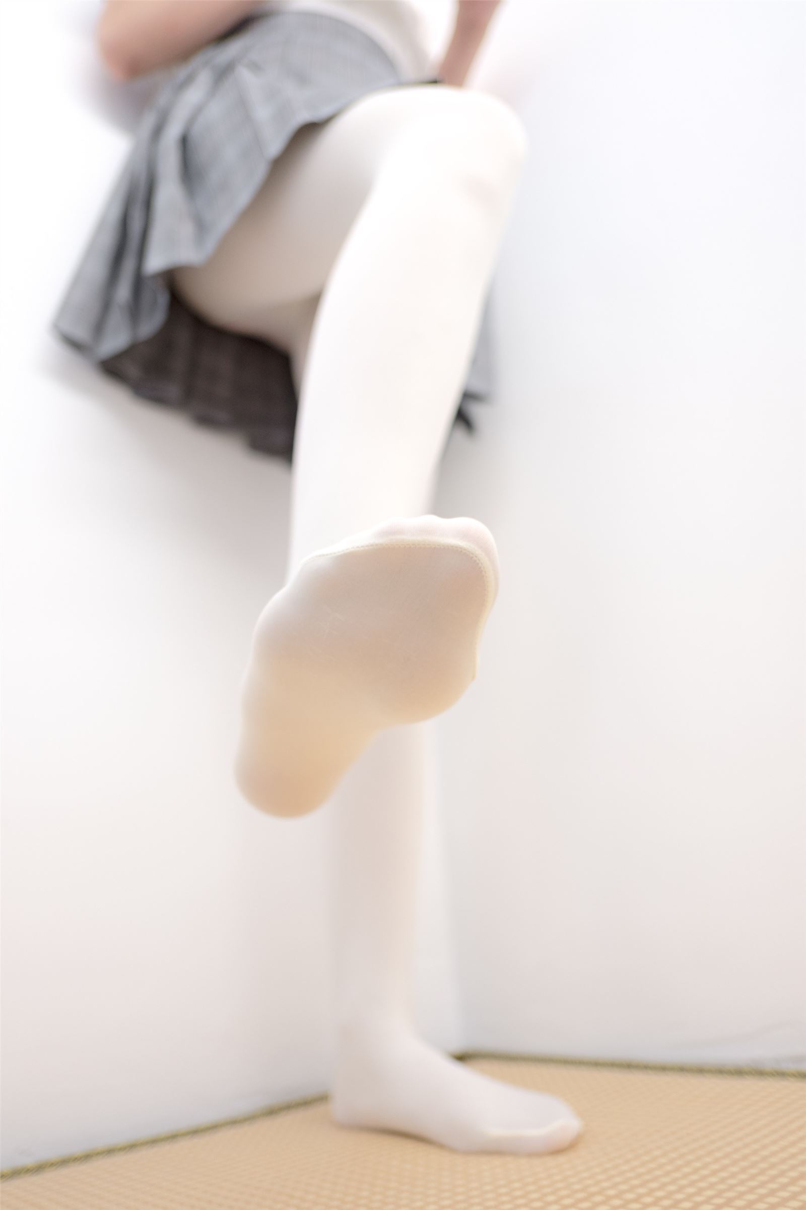 森萝财团写真 - [R15-028] 吹弹可破