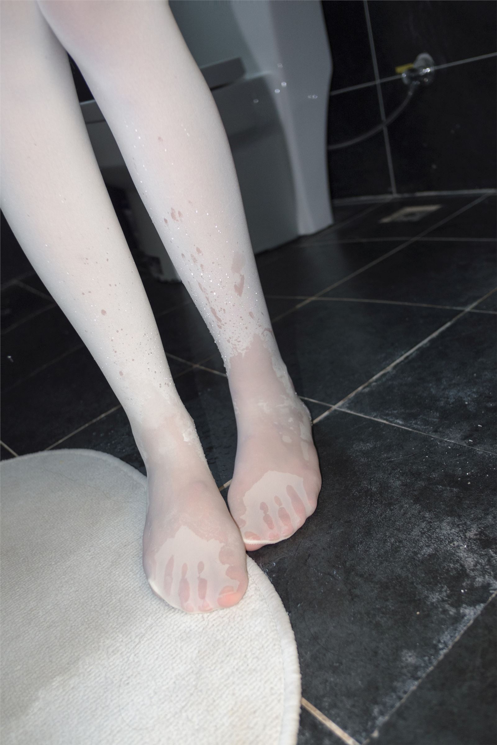 森萝财团写真 - [R15-028] 吹弹可破