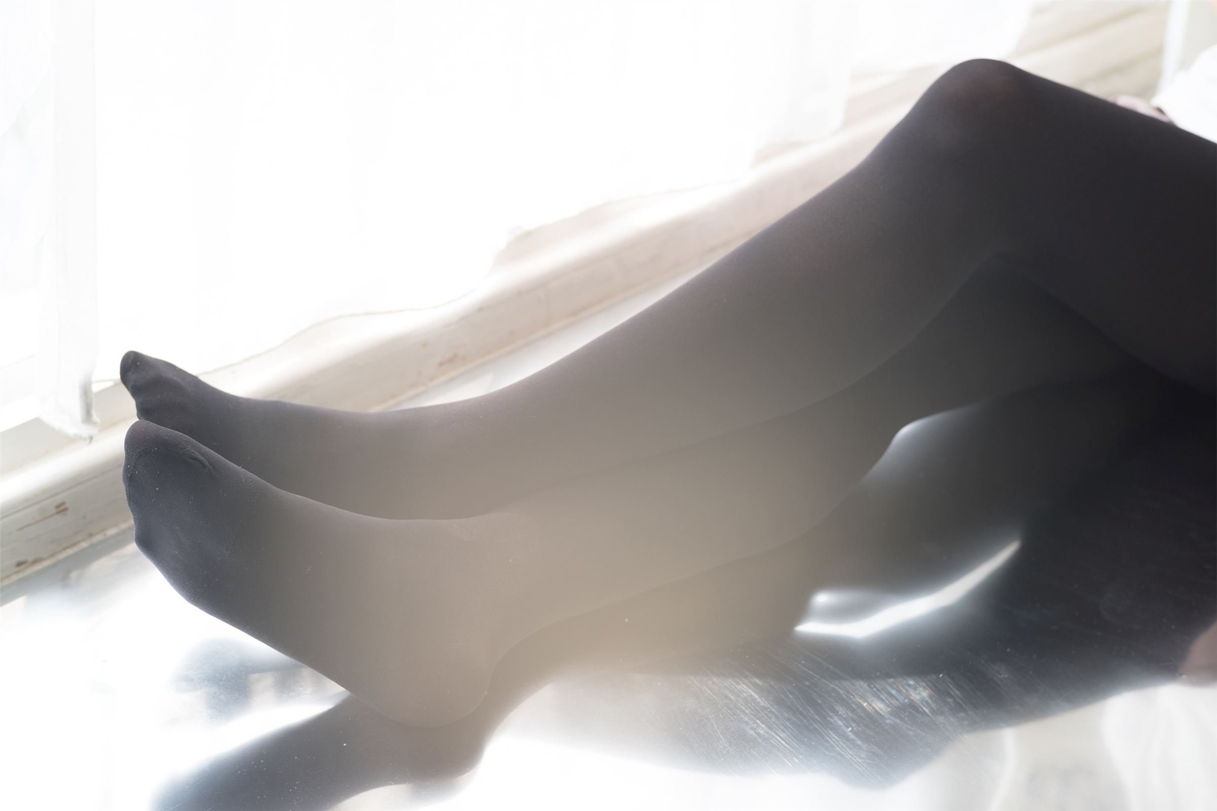 森萝财团写真 - [R15-029] 慢慢脱下你的黑丝