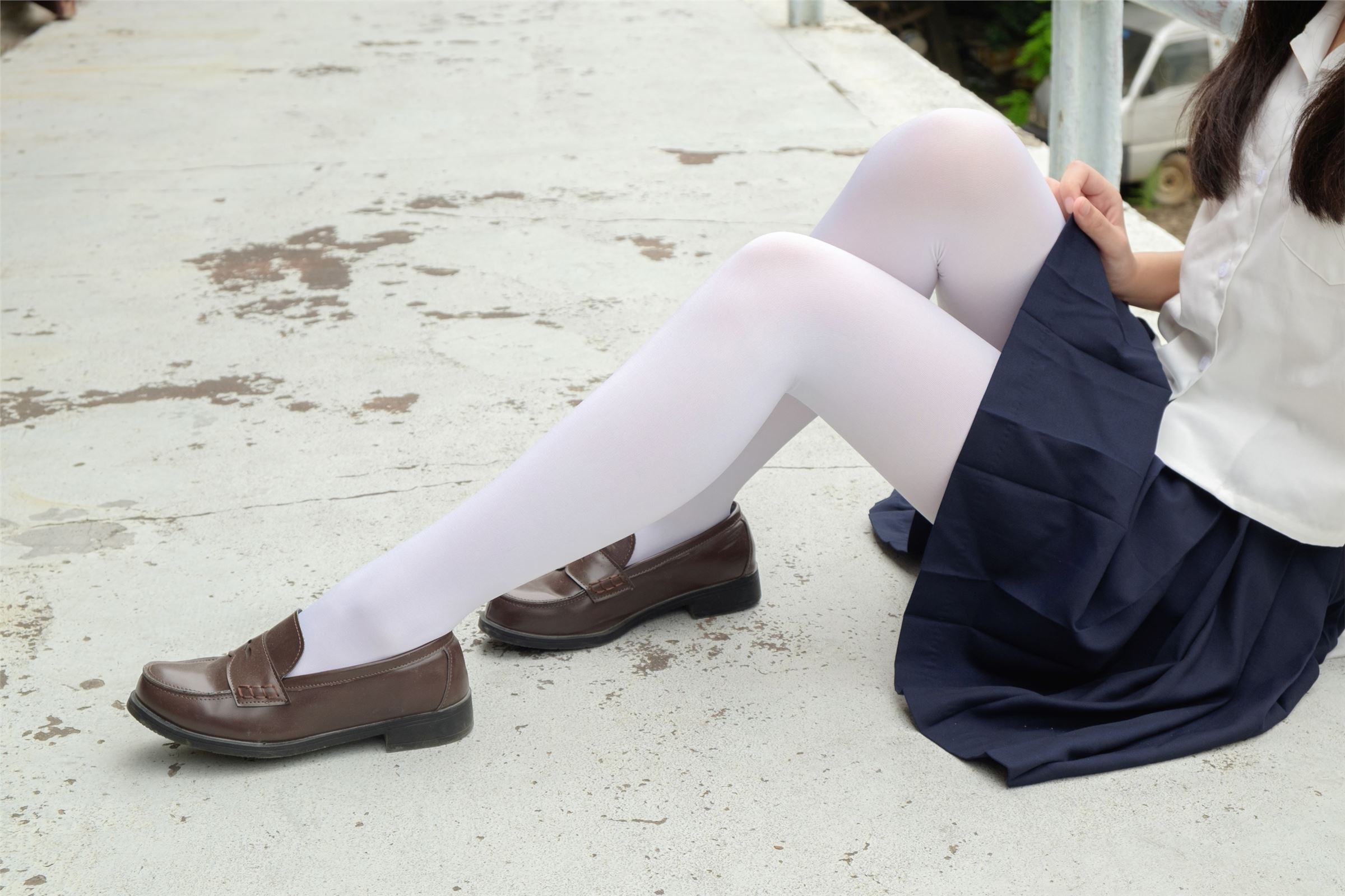 森萝财团写真 - [R15-034] 户外白丝秀