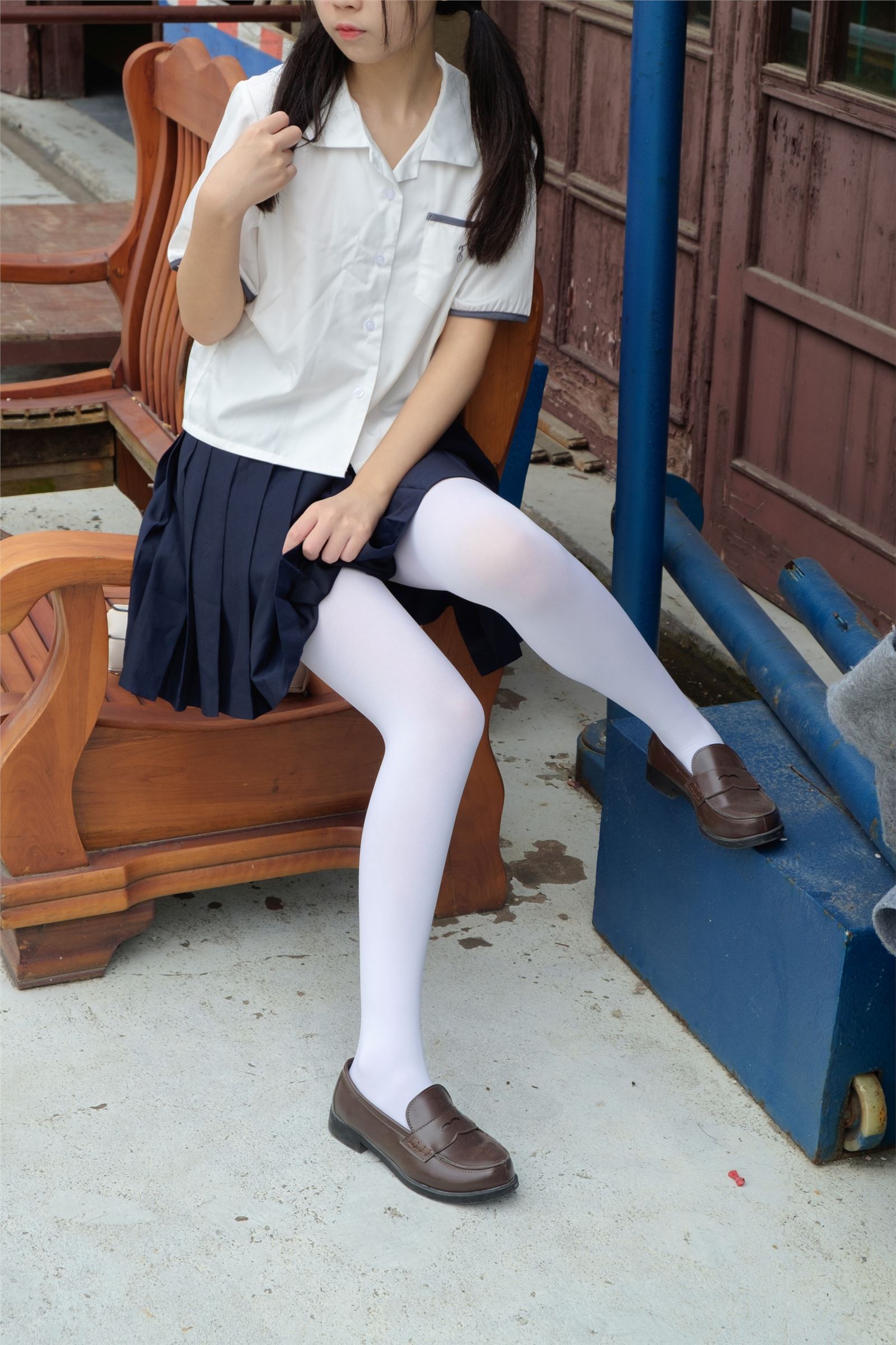 森萝财团写真 - [R15-034] 户外白丝秀