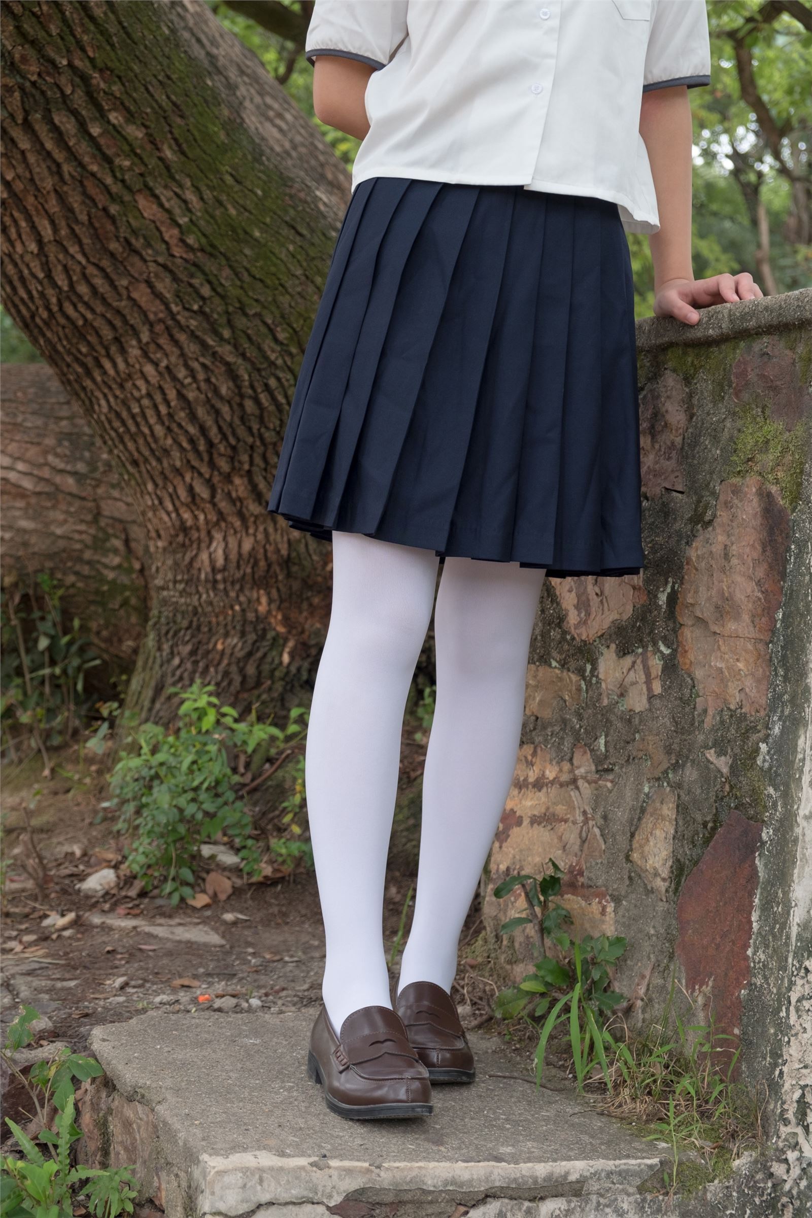 森萝财团写真 - [R15-034] 户外白丝秀