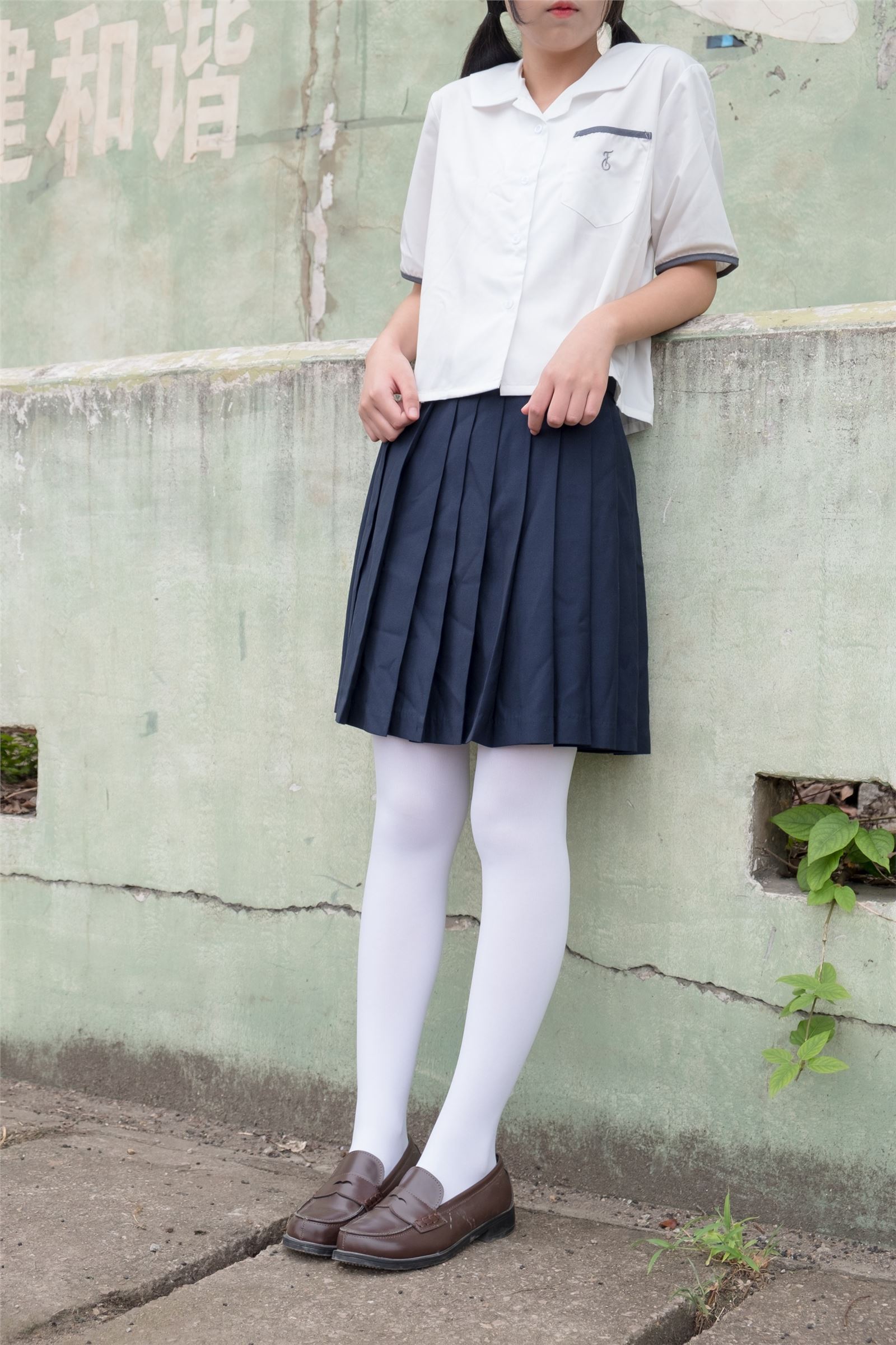 森萝财团写真 - [R15-034] 户外白丝秀