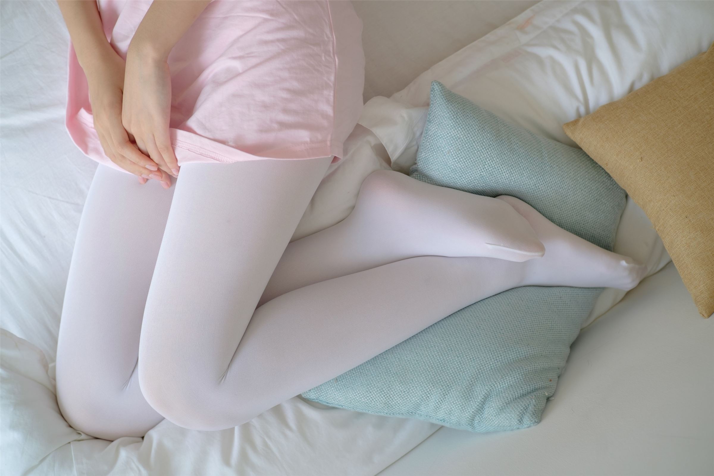 森萝财团写真 - [R15-035] 粉红少女白丝美足