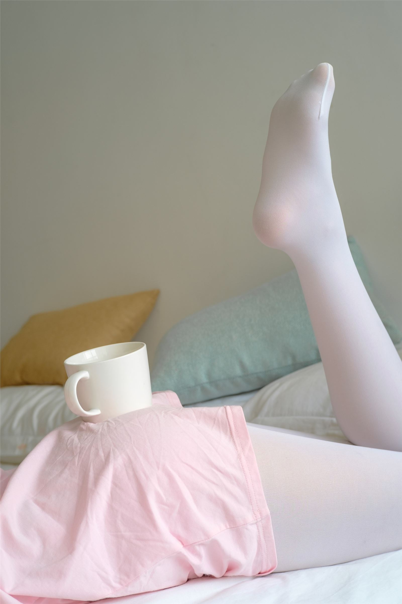 森萝财团写真 - [R15-035] 粉红少女白丝美足